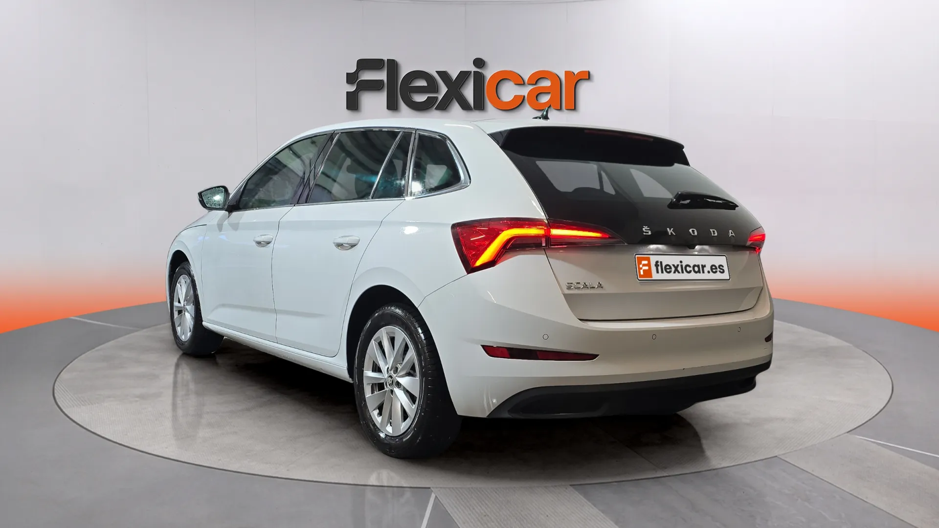 Škoda Scala 1.0 TSI Ambition - foto 3