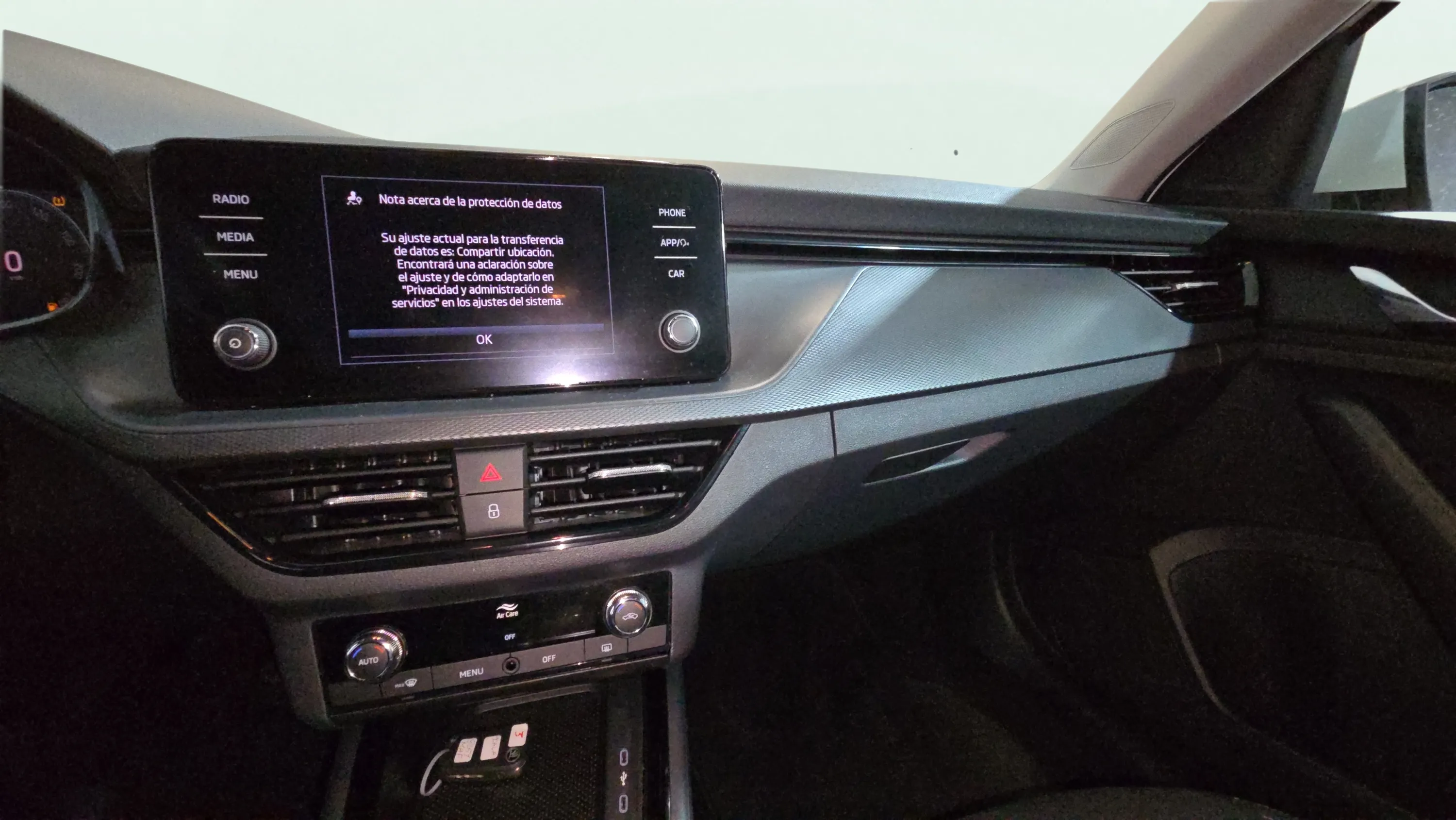 Škoda Scala 1.0 TSI Ambition - foto 12