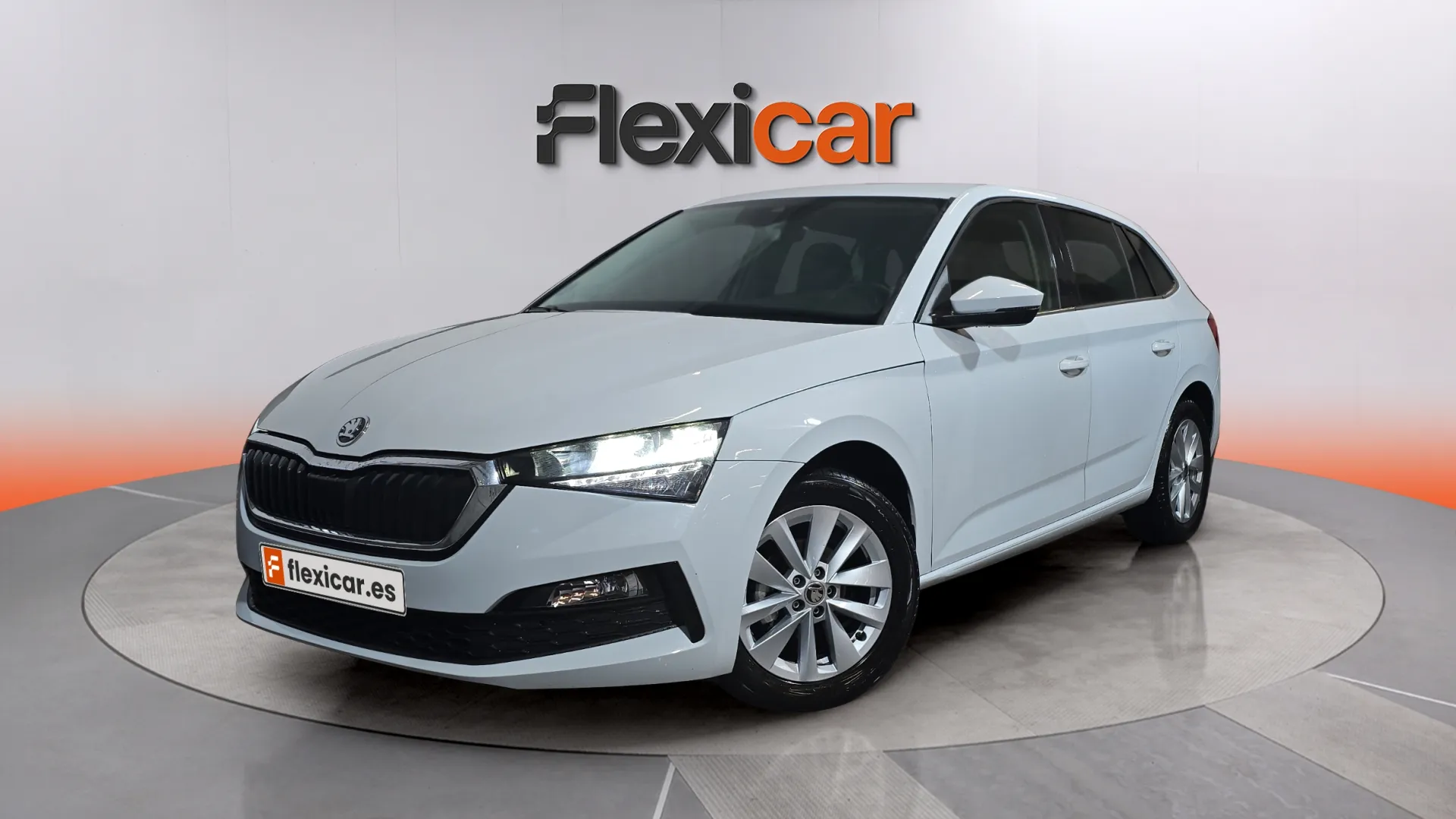 Škoda Scala 1.0 TSI Ambition - foto 2