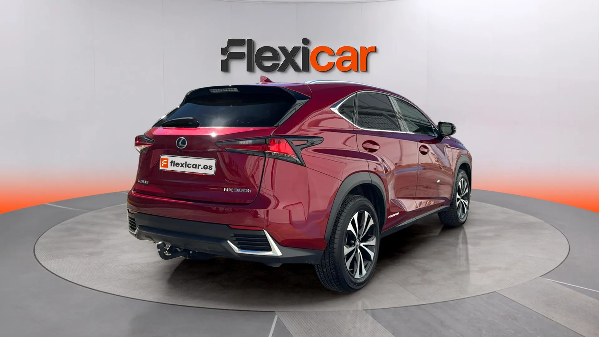 Lexus NX 2.5 300h Premium 2WD - foto 3