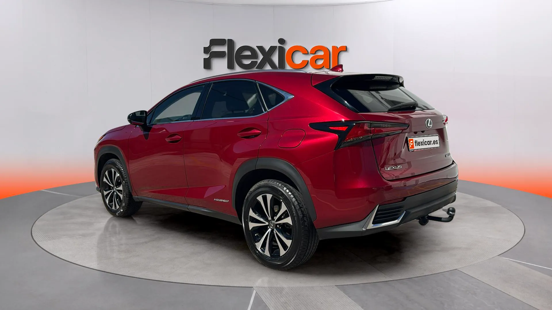 Lexus NX 2.5 300h Premium 2WD - foto 7