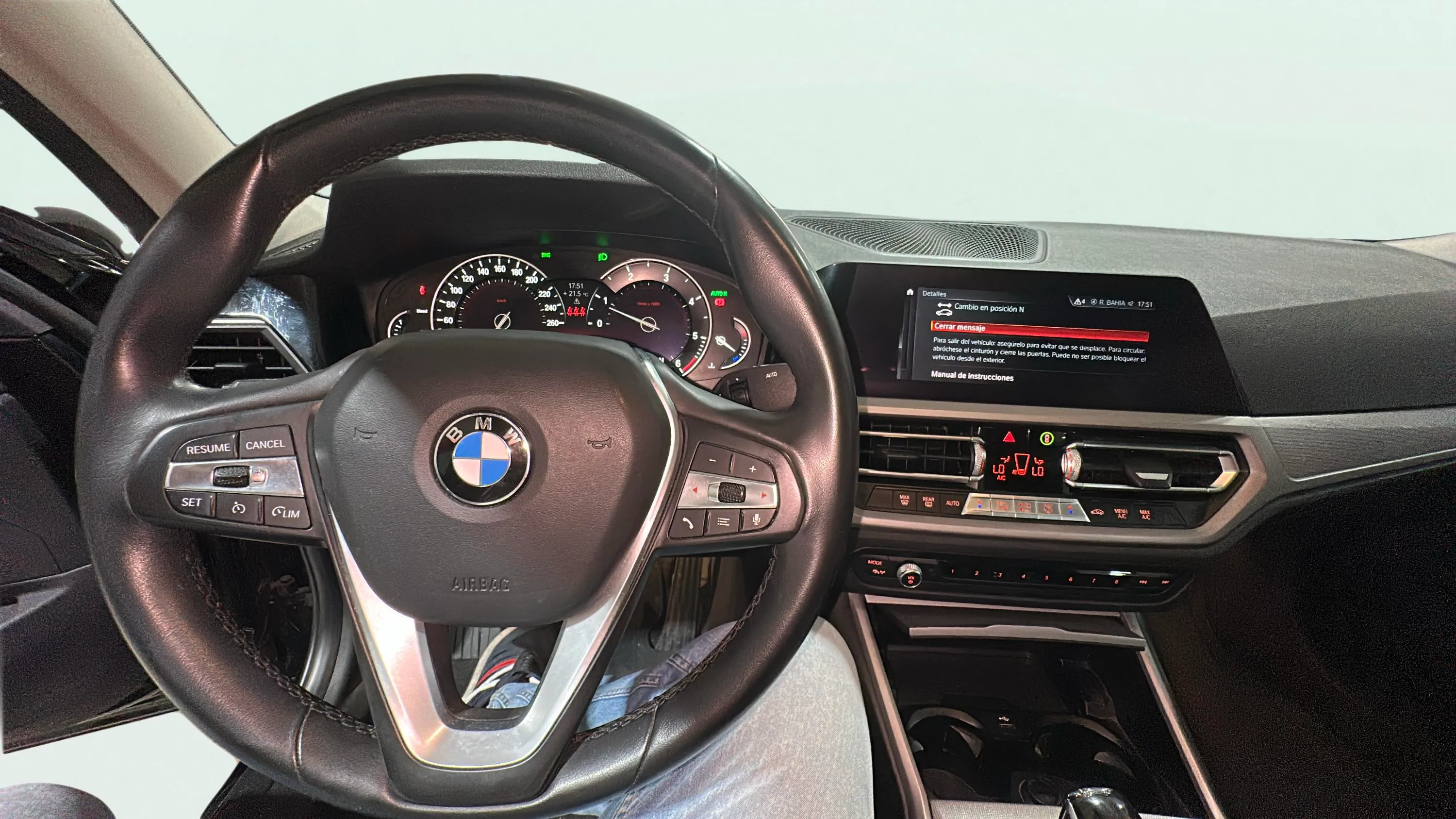 BMW Serie 3 318d - foto 13