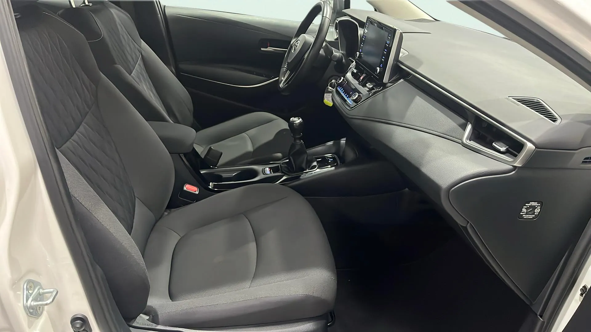 Toyota Corolla 1.5 125H Active Tech E-CVT - foto 12