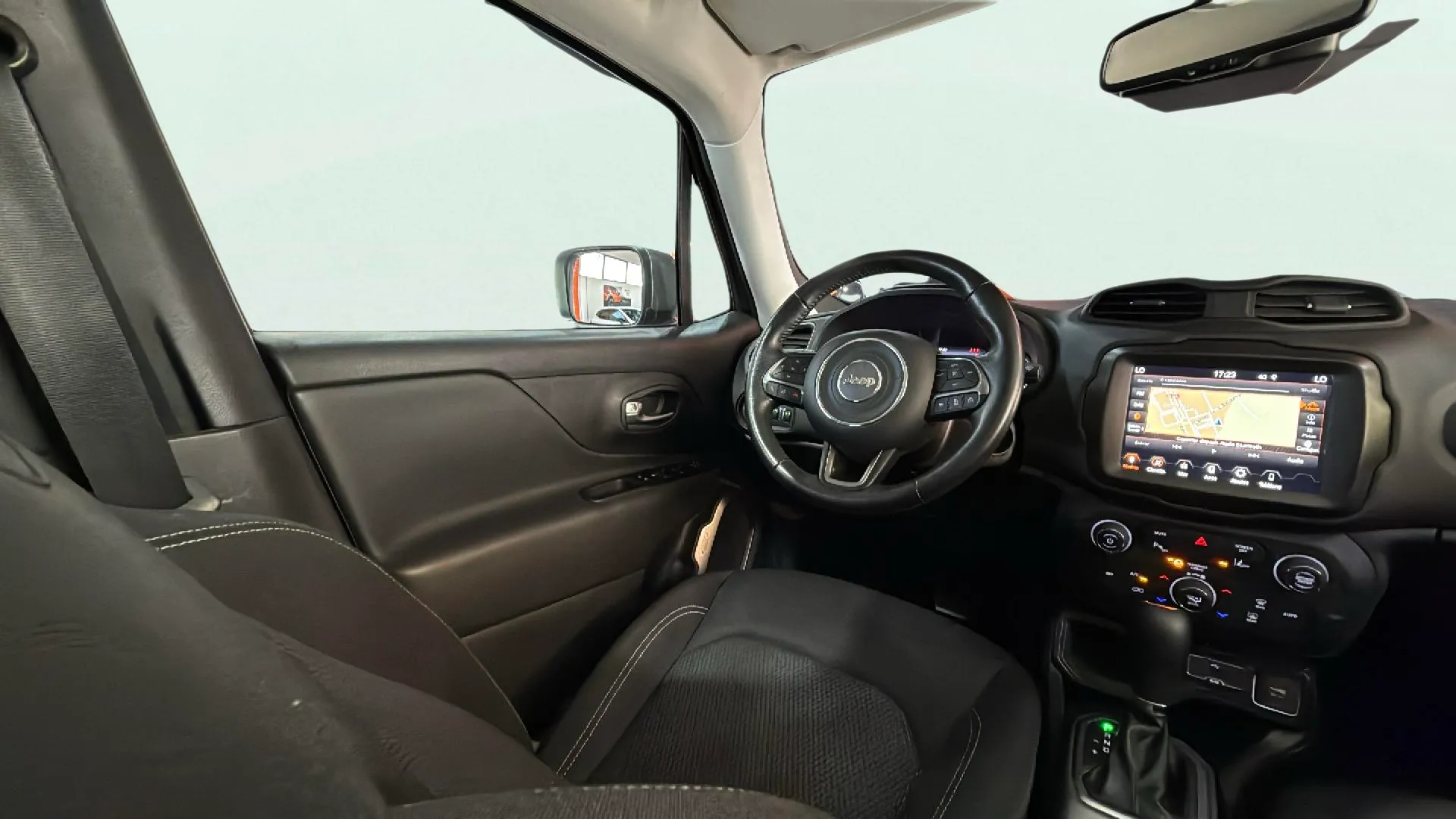 Jeep Renegade Limited 1.3G DDCT6 4x2 DCT - foto 16