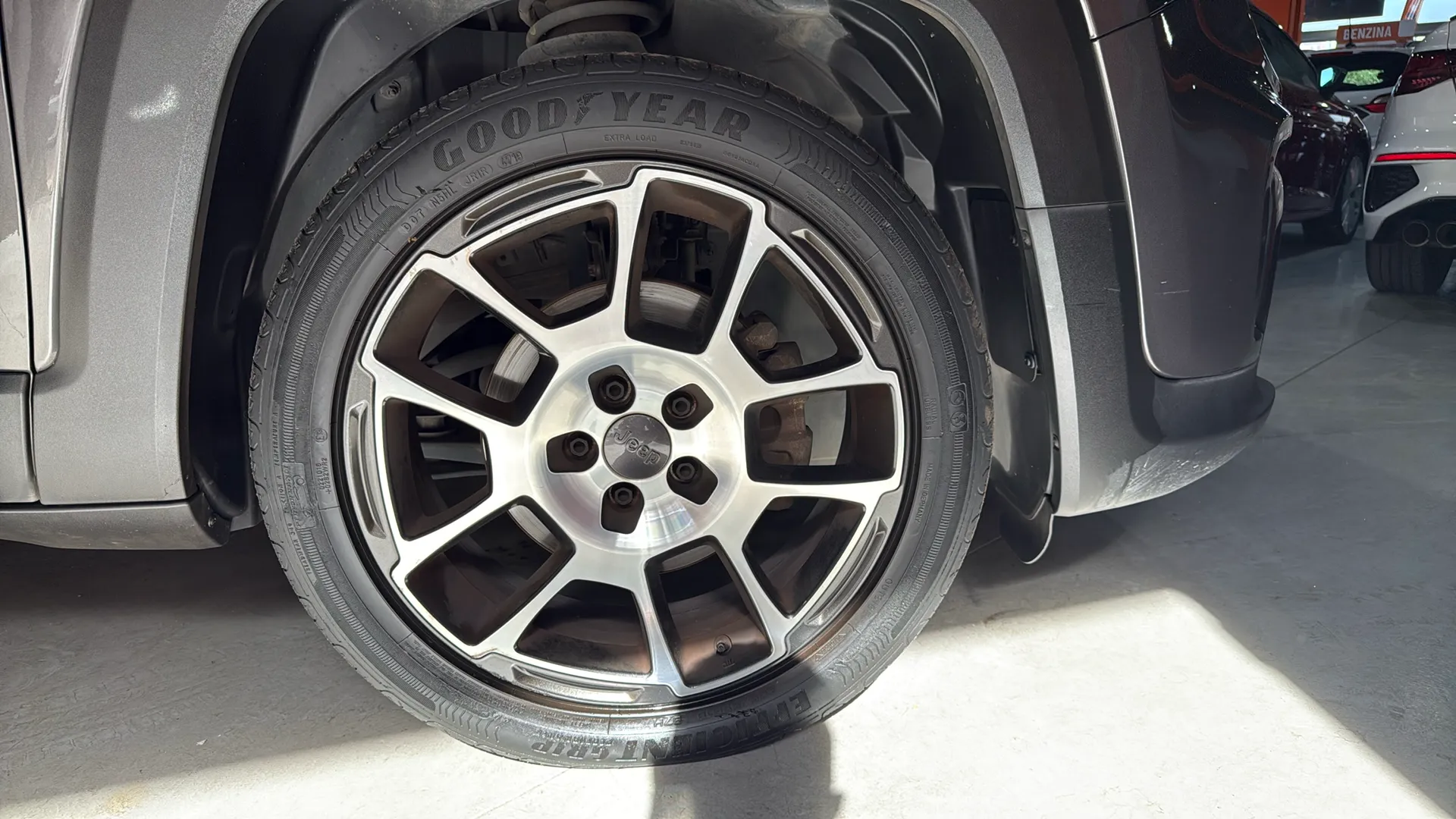 Jeep Renegade Limited 1.3G DDCT6 4x2 DCT - foto 28