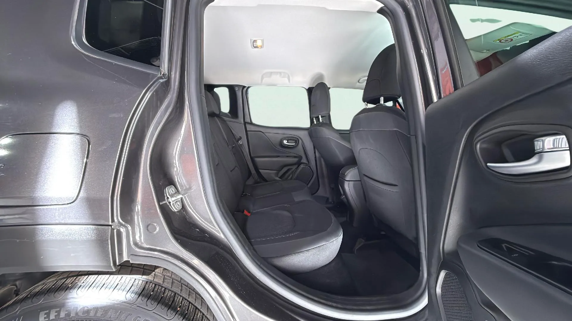 Jeep Renegade Limited 1.3G DDCT6 4x2 DCT - foto 20
