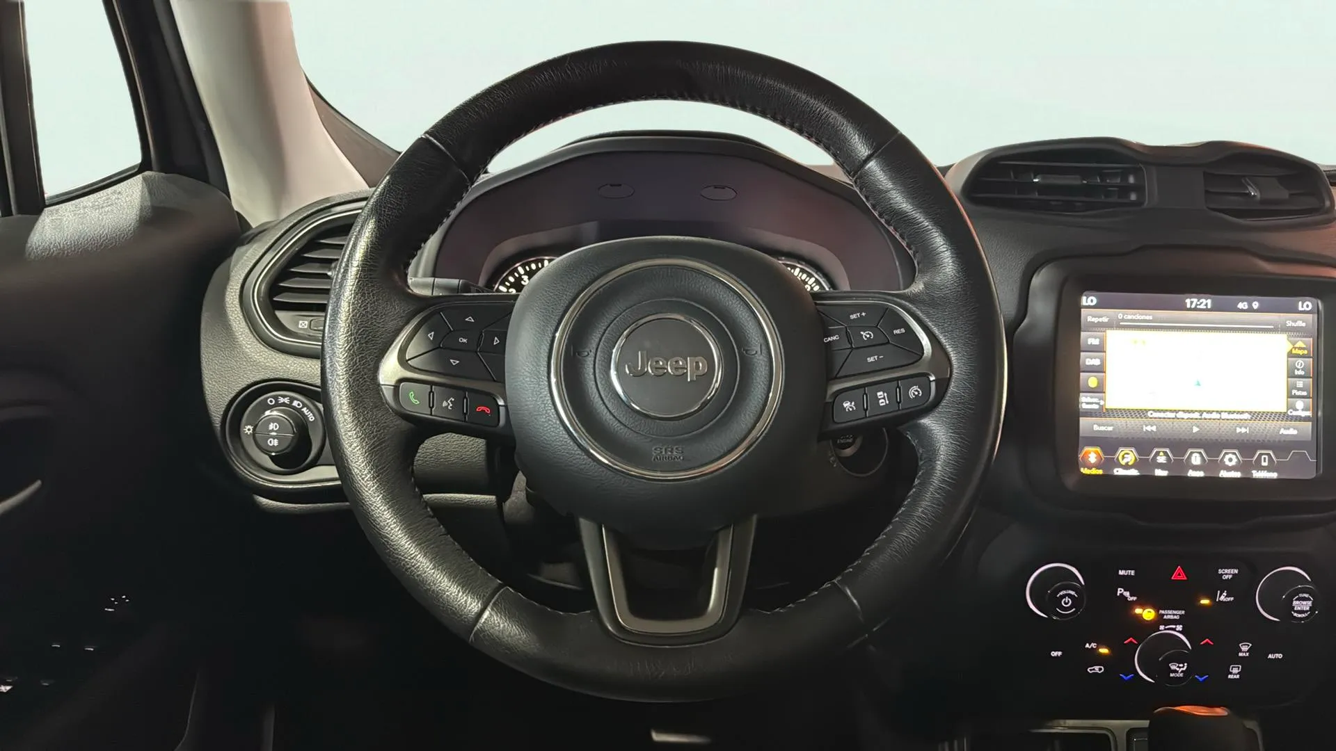 Jeep Renegade Limited 1.3G DDCT6 4x2 DCT - foto 11
