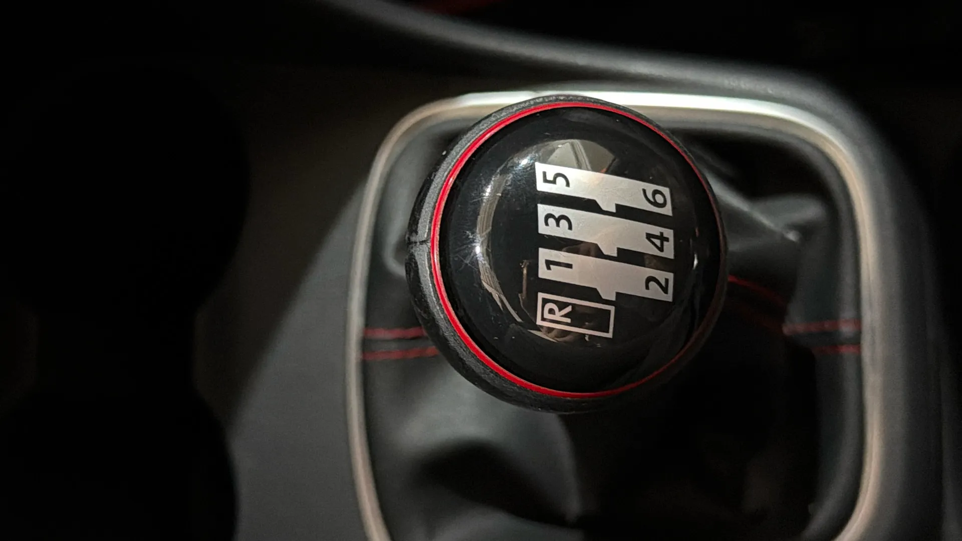 Volkswagen Polo GTI 1.8 TSI - foto 18