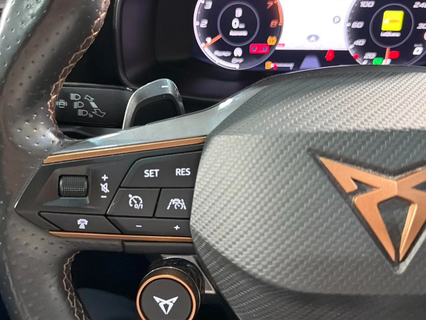 Cupra Formentor 2.0 TSI VZ 4Drive DSG - foto 8