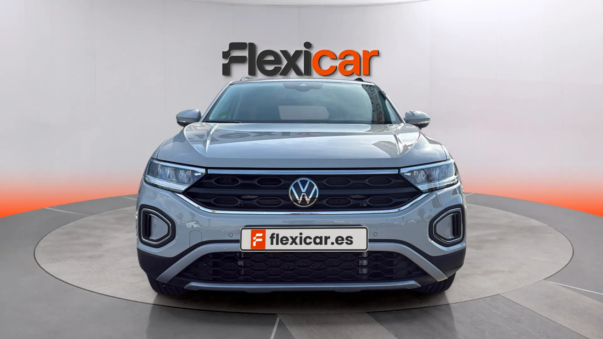 Volkswagen T-Roc "Más" 1.5 TSI - foto 2