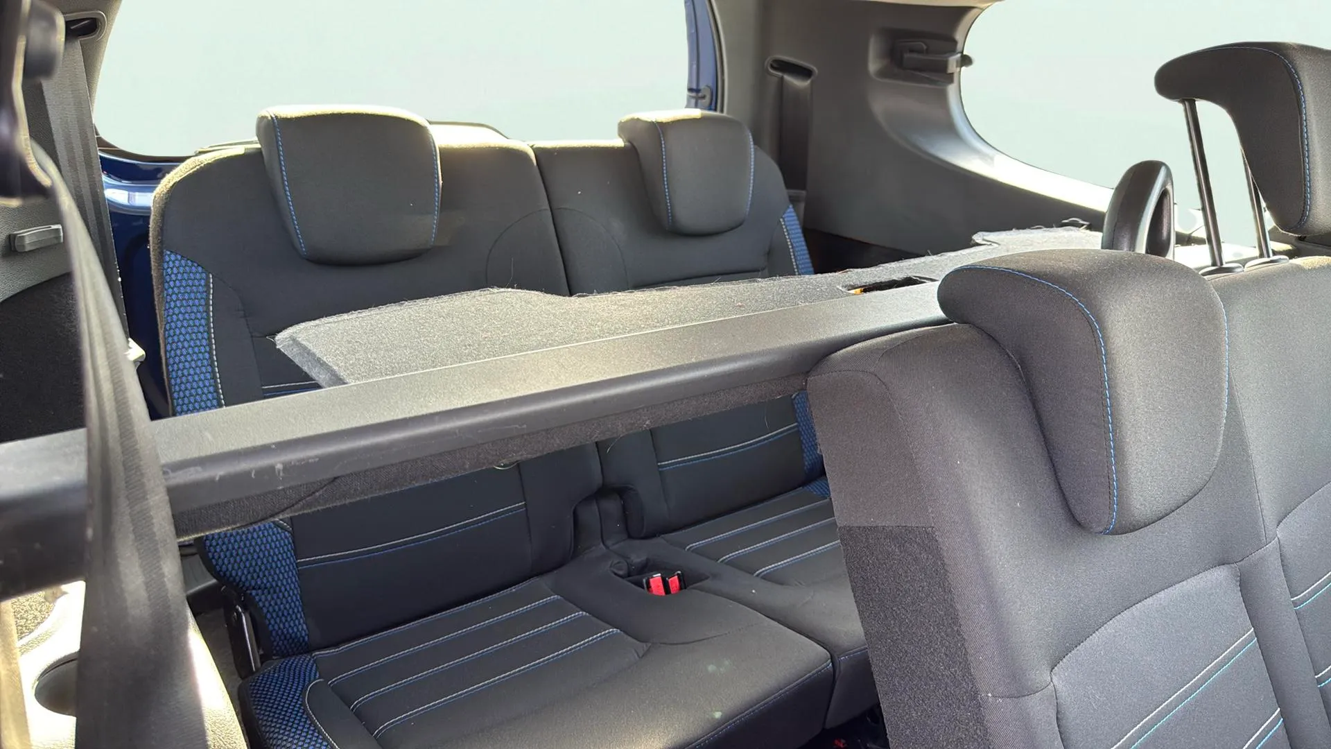 Dacia Lodgy Comfort Blue dCi 7 plazas 18 - foto 18
