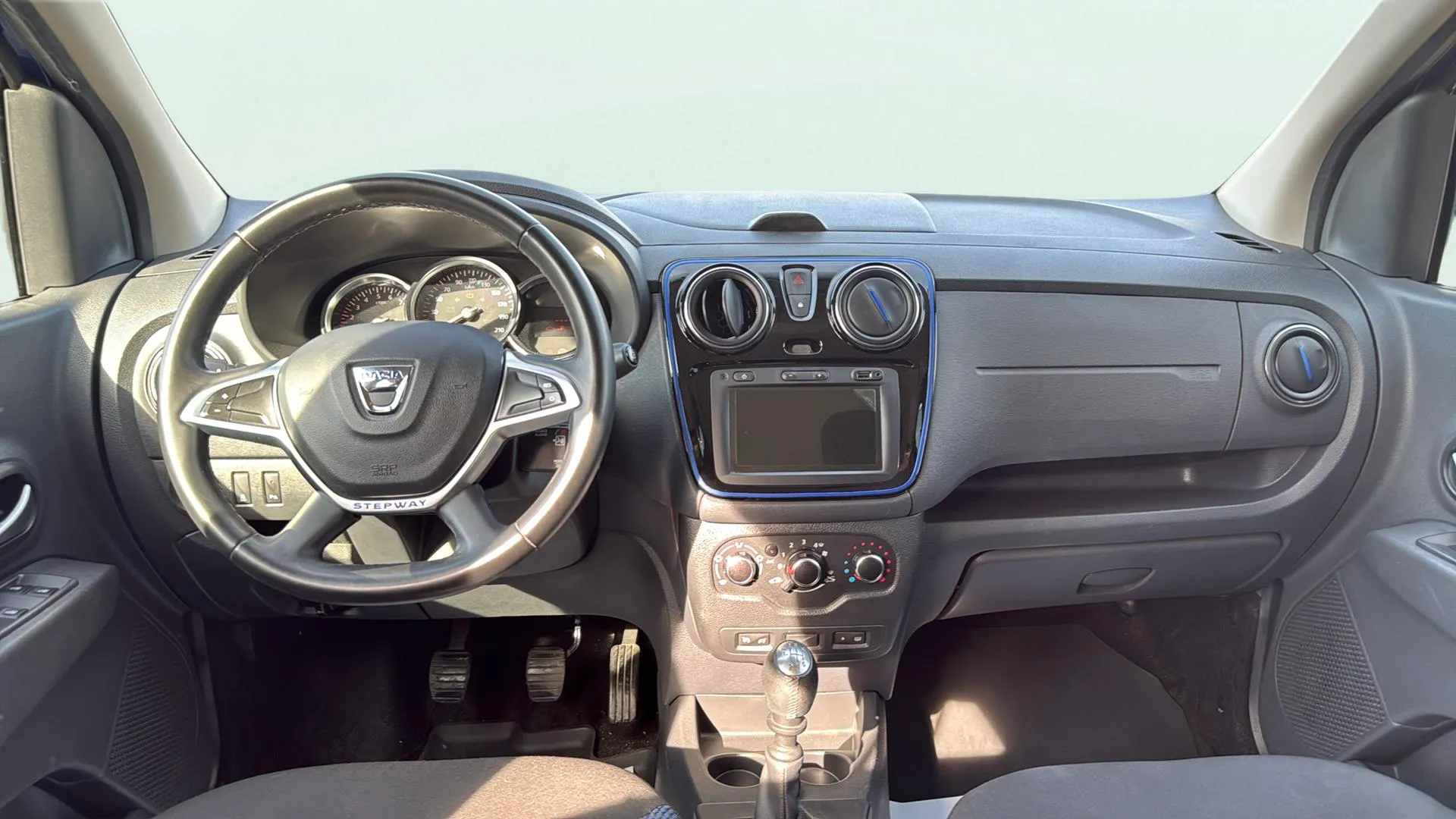 Dacia Lodgy Comfort Blue dCi 7 plazas 18 - foto 14