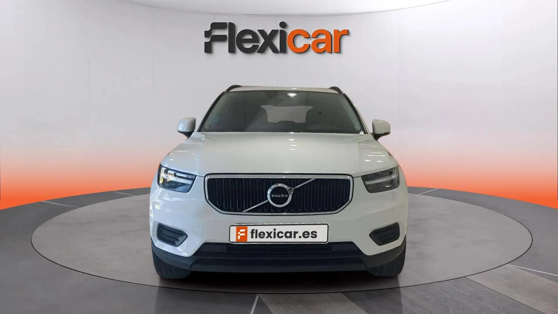 Volvo XC40 2.0 D3 - foto 2