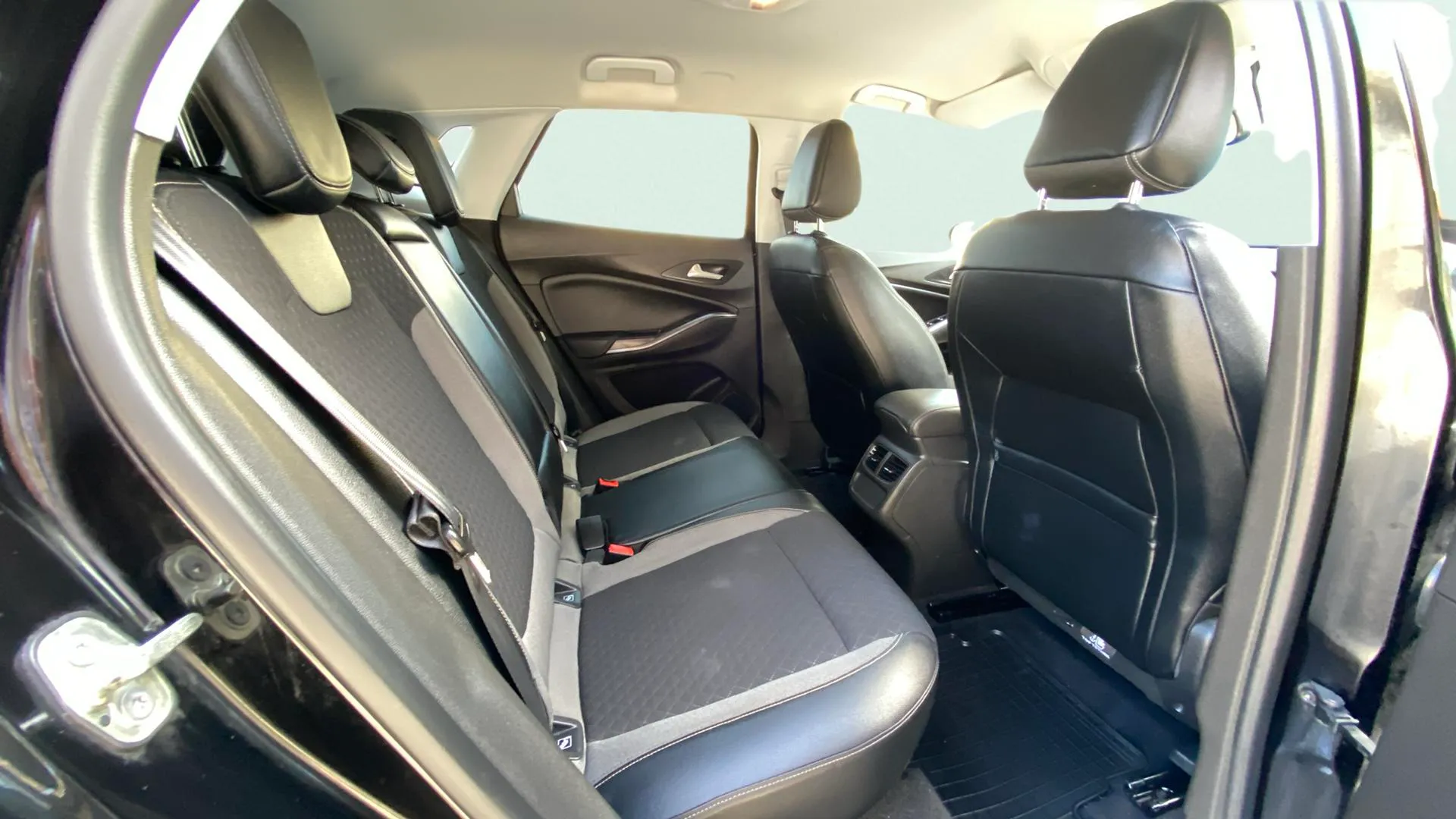 Opel Grandland 1.5 CDTi Business - foto 8