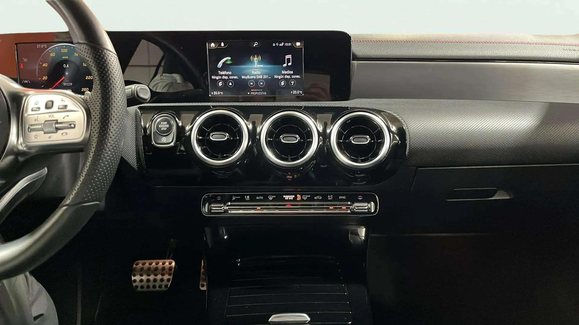 Mercedes-Benz CLA 220d - foto 10