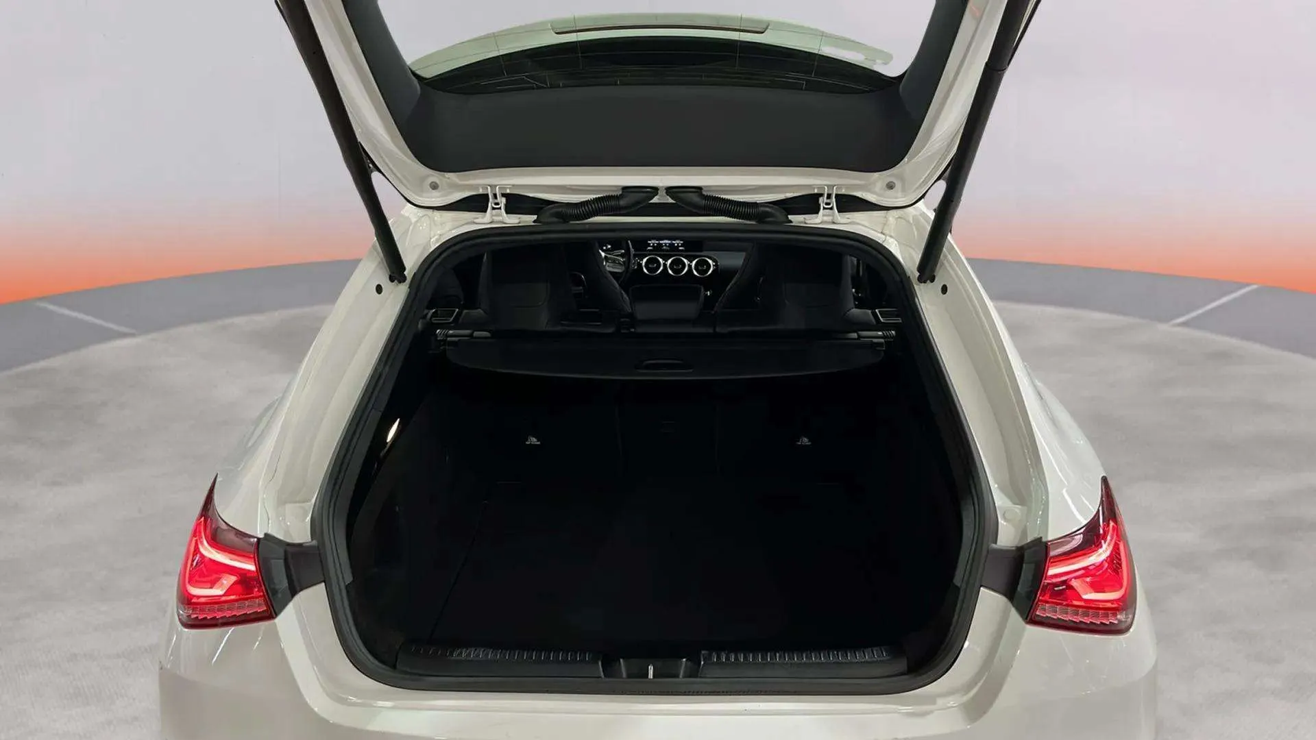 Mercedes-Benz CLA 220d - foto 24