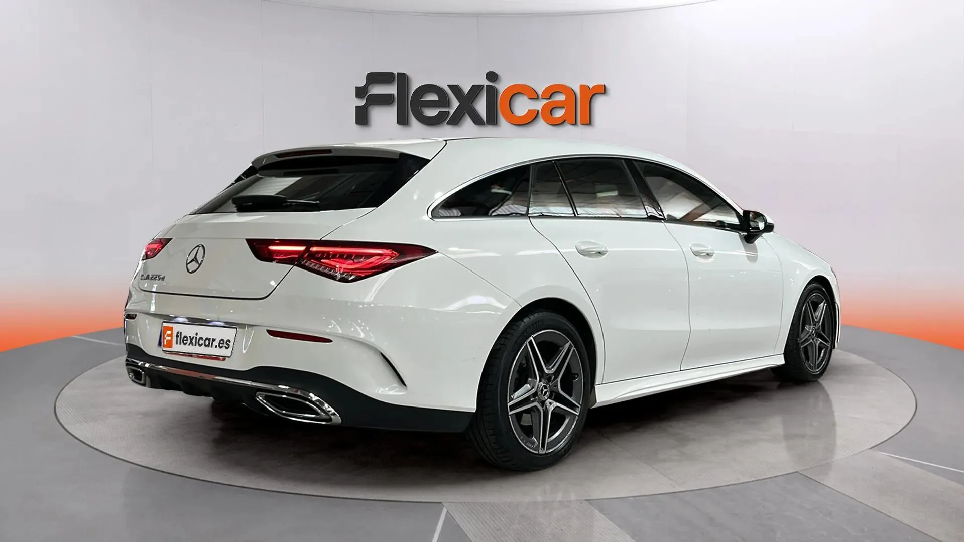 Mercedes-Benz CLA 220d - foto 7