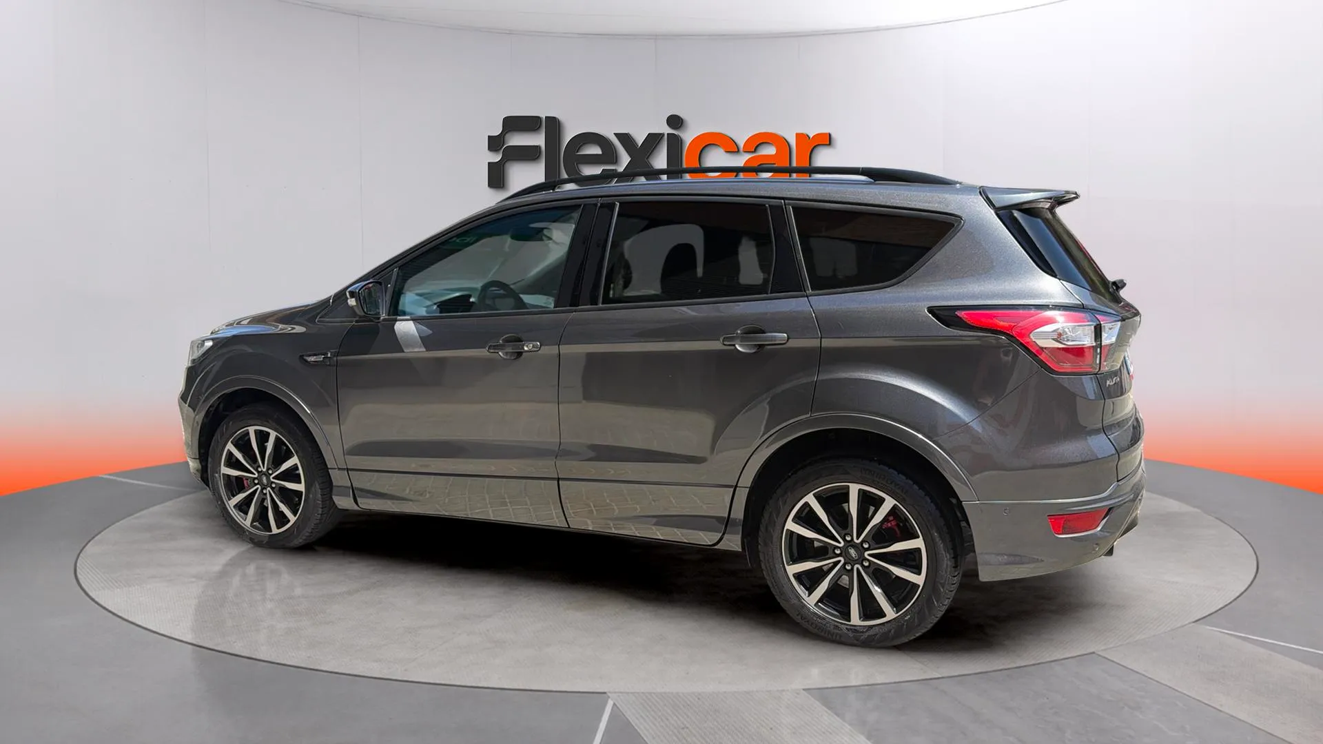 Ford Kuga 1.5 EcoBoost 4x2 ST-Line - foto 4