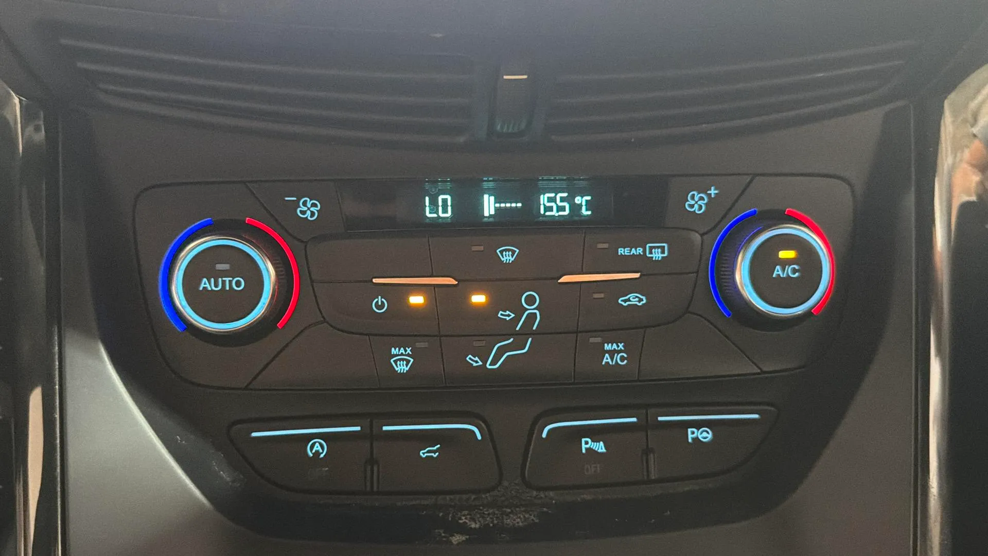 Ford Kuga 1.5 EcoBoost 4x2 ST-Line - foto 21