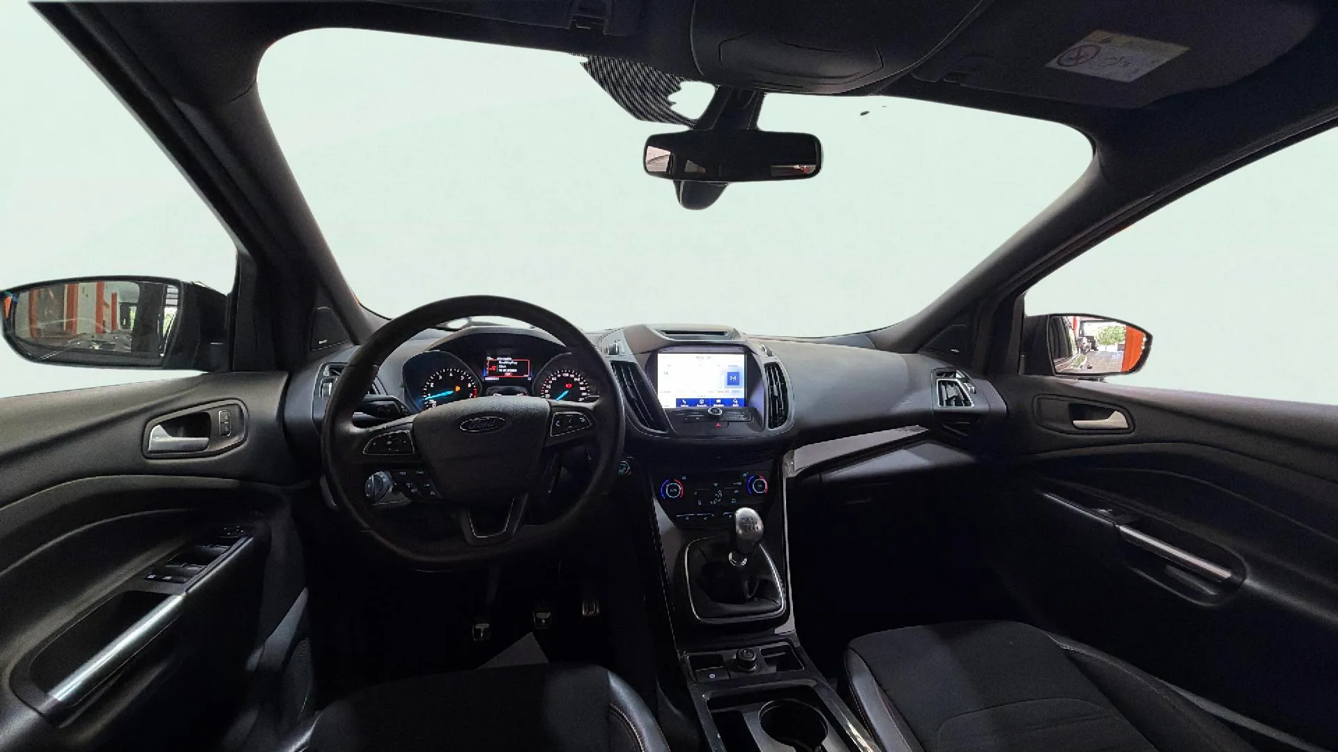 Ford Kuga 1.5 EcoBoost 4x2 ST-Line - foto 17