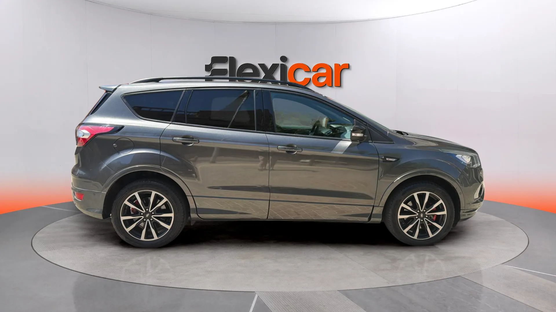 Ford Kuga 1.5 EcoBoost 4x2 ST-Line - foto 8