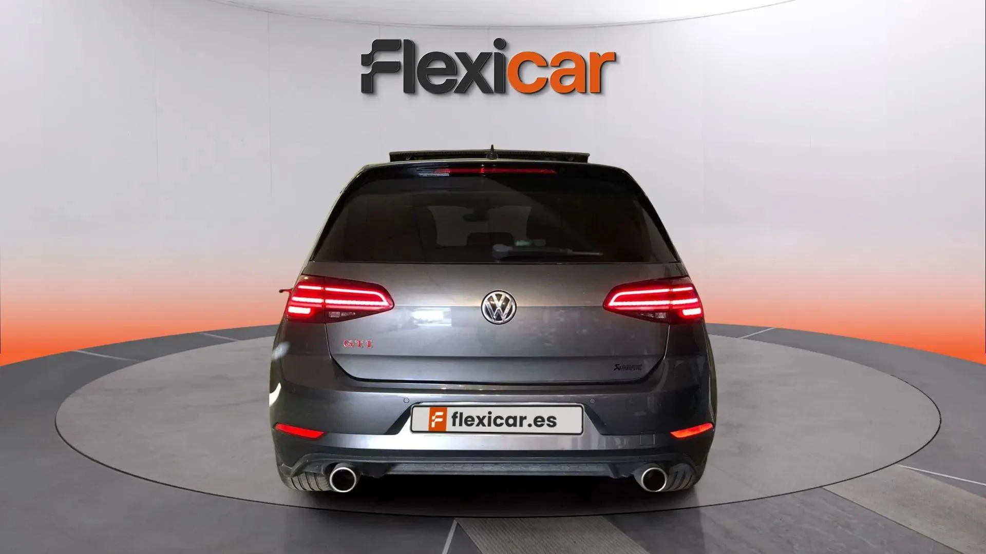 Volkswagen Golf GTI Performance 2.0 TSI - foto 5