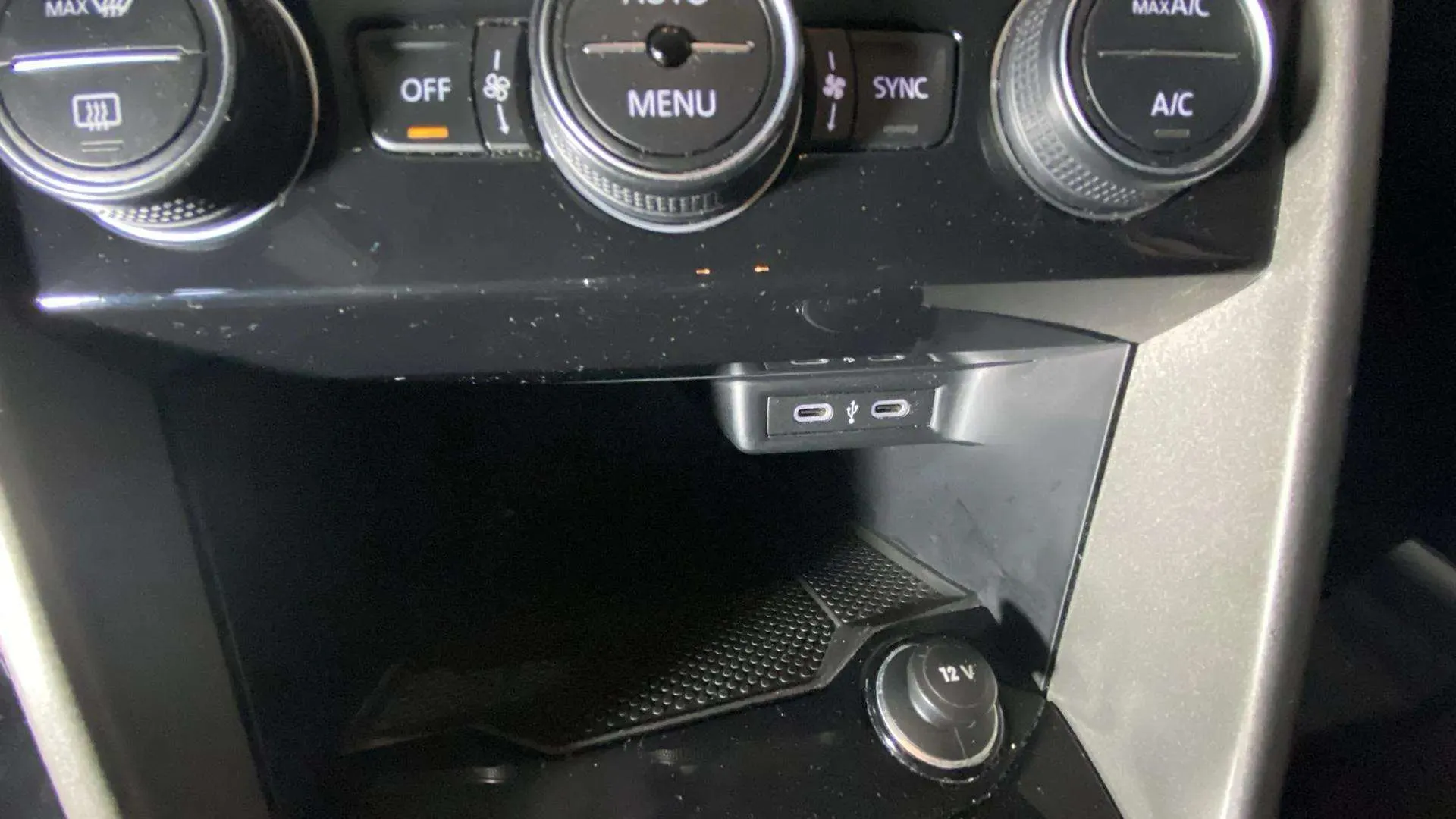 Volkswagen T-Roc Advance 1.0 TSI - foto 16