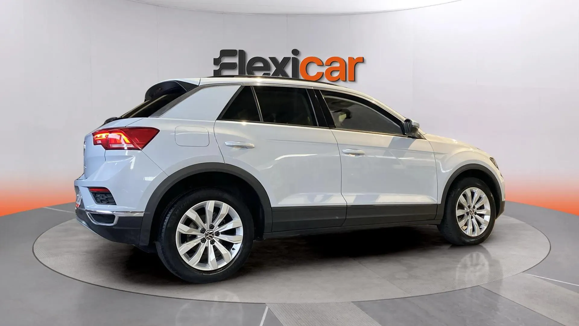 Volkswagen T-Roc Advance 1.0 TSI - foto 10
