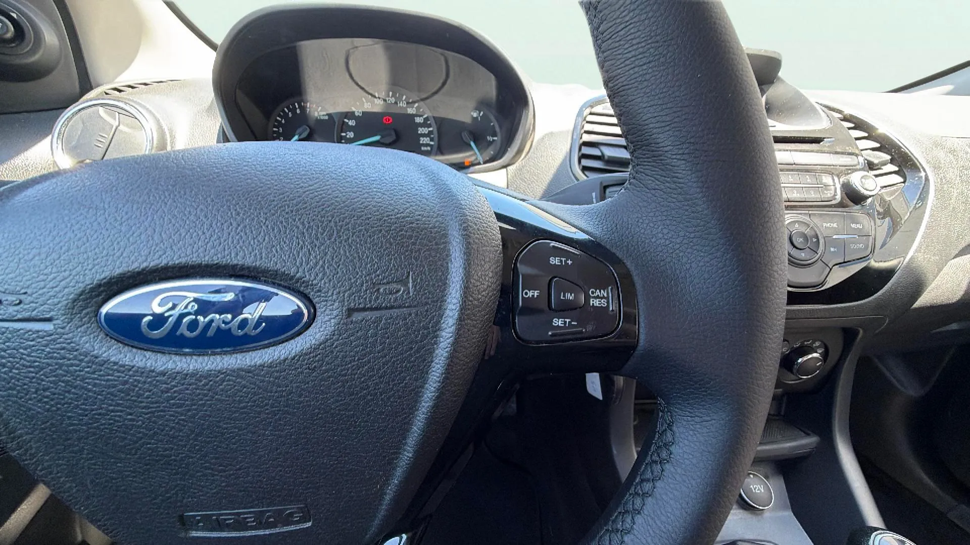 Ford Ka+ 1.2 Ti-VCT Essential - foto 14