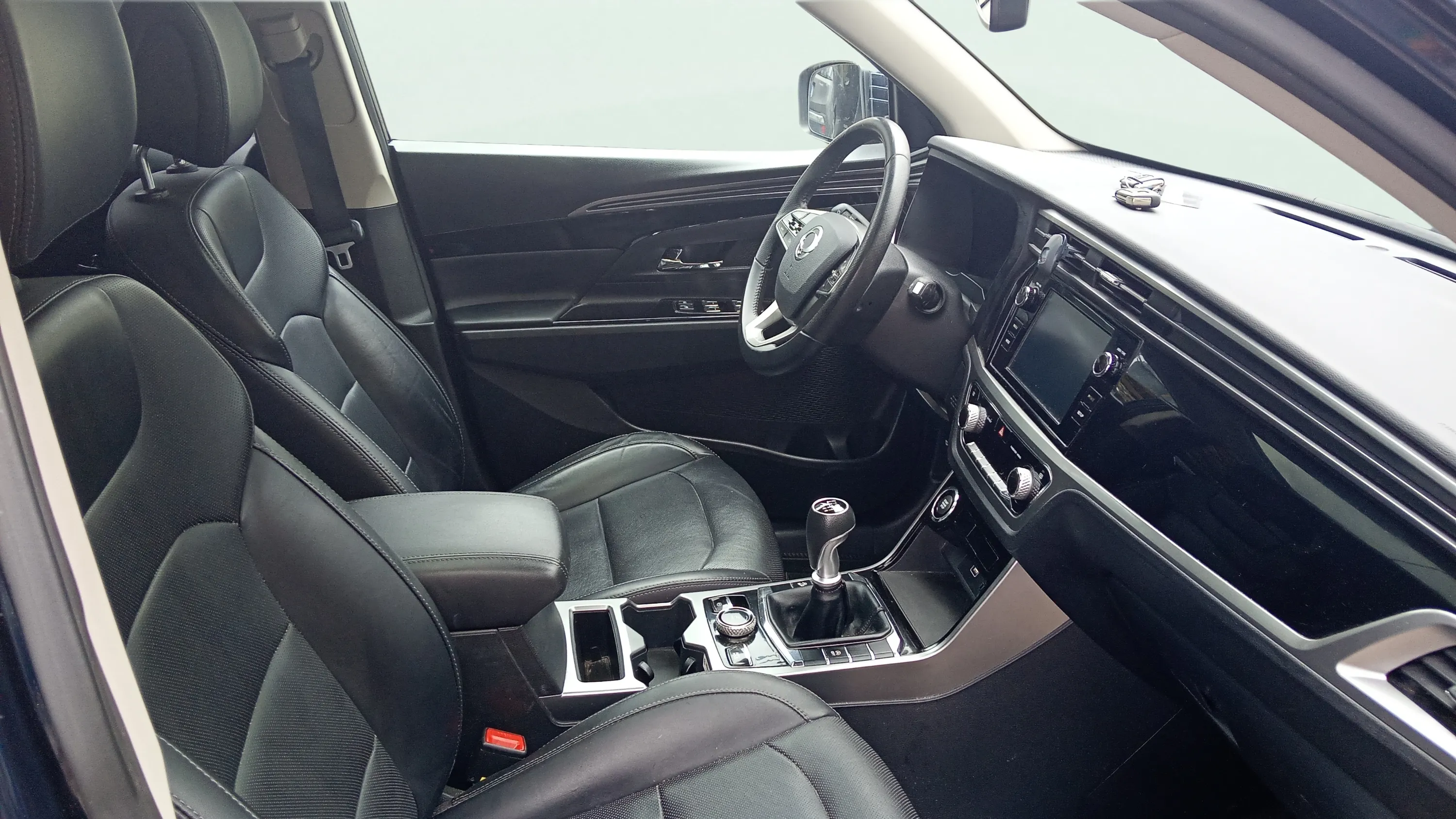 SsangYong Korando G15T LP Premium - foto 15