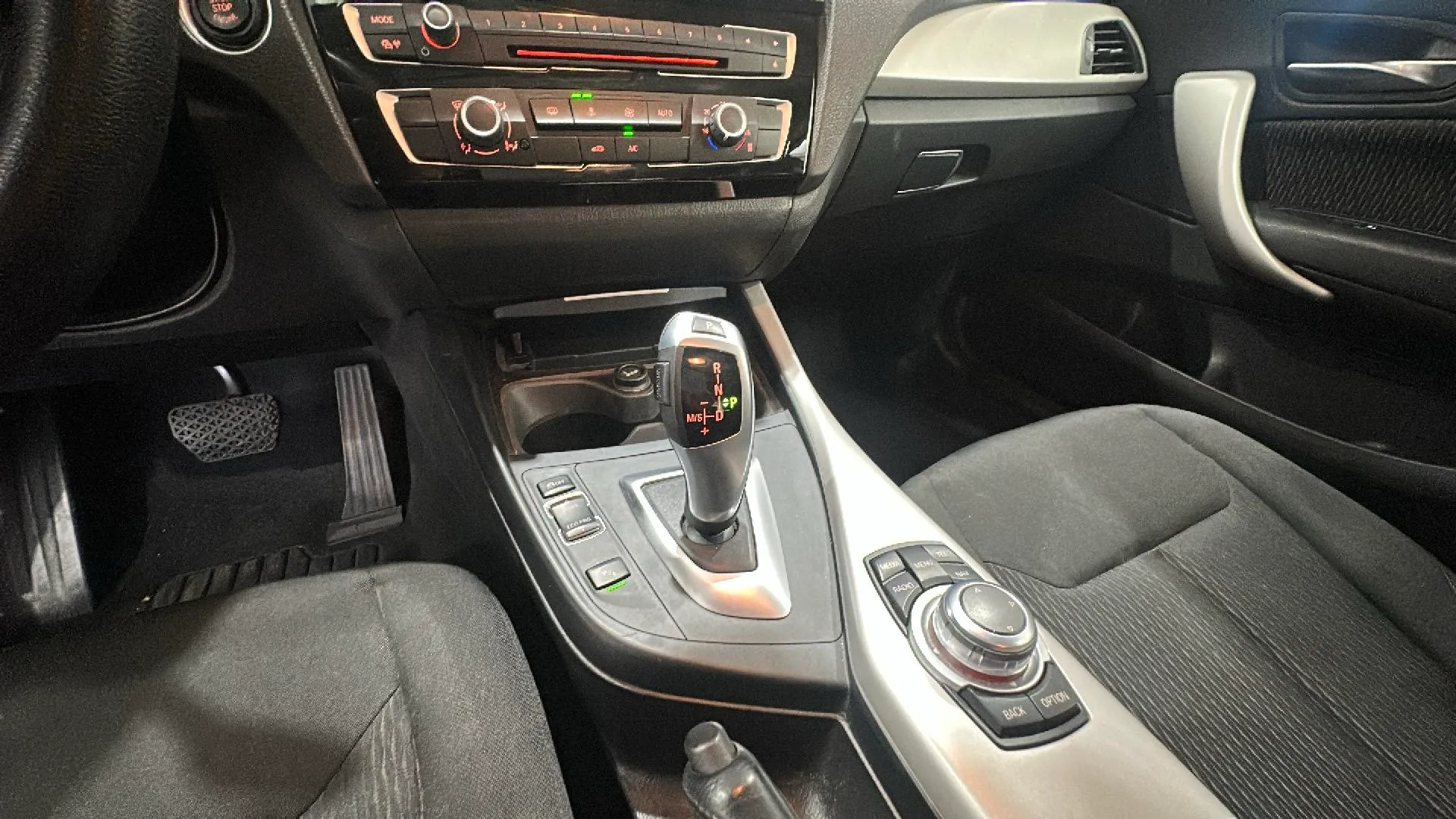 BMW Serie 1 118d - foto 22