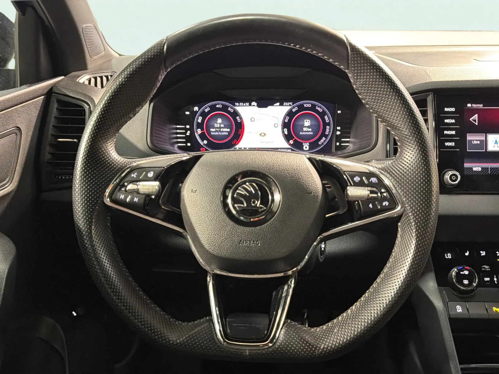 Škoda Karoq 1.5 TSI ACT Sportline - foto 7