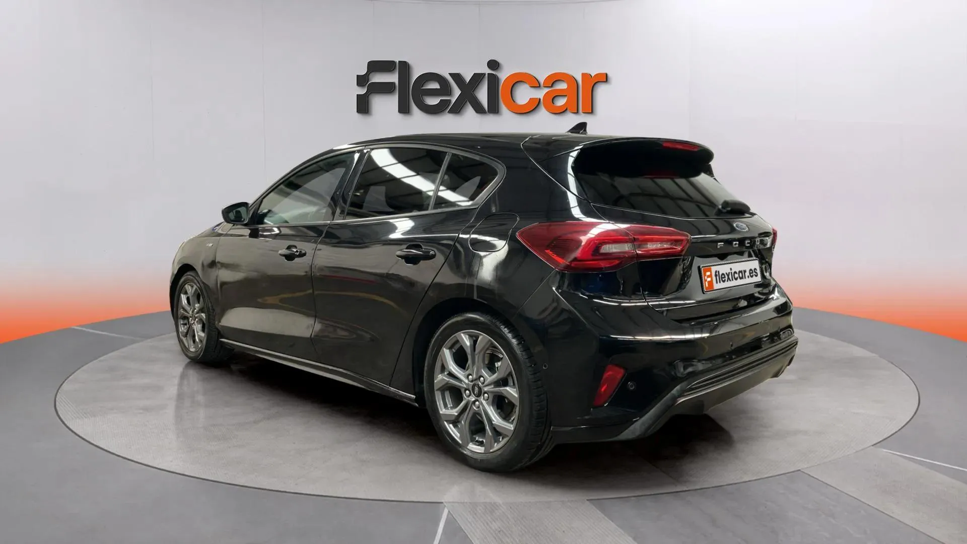 Ford Focus 1.0 EcoBoost MHEV ST-Line SB - foto 5