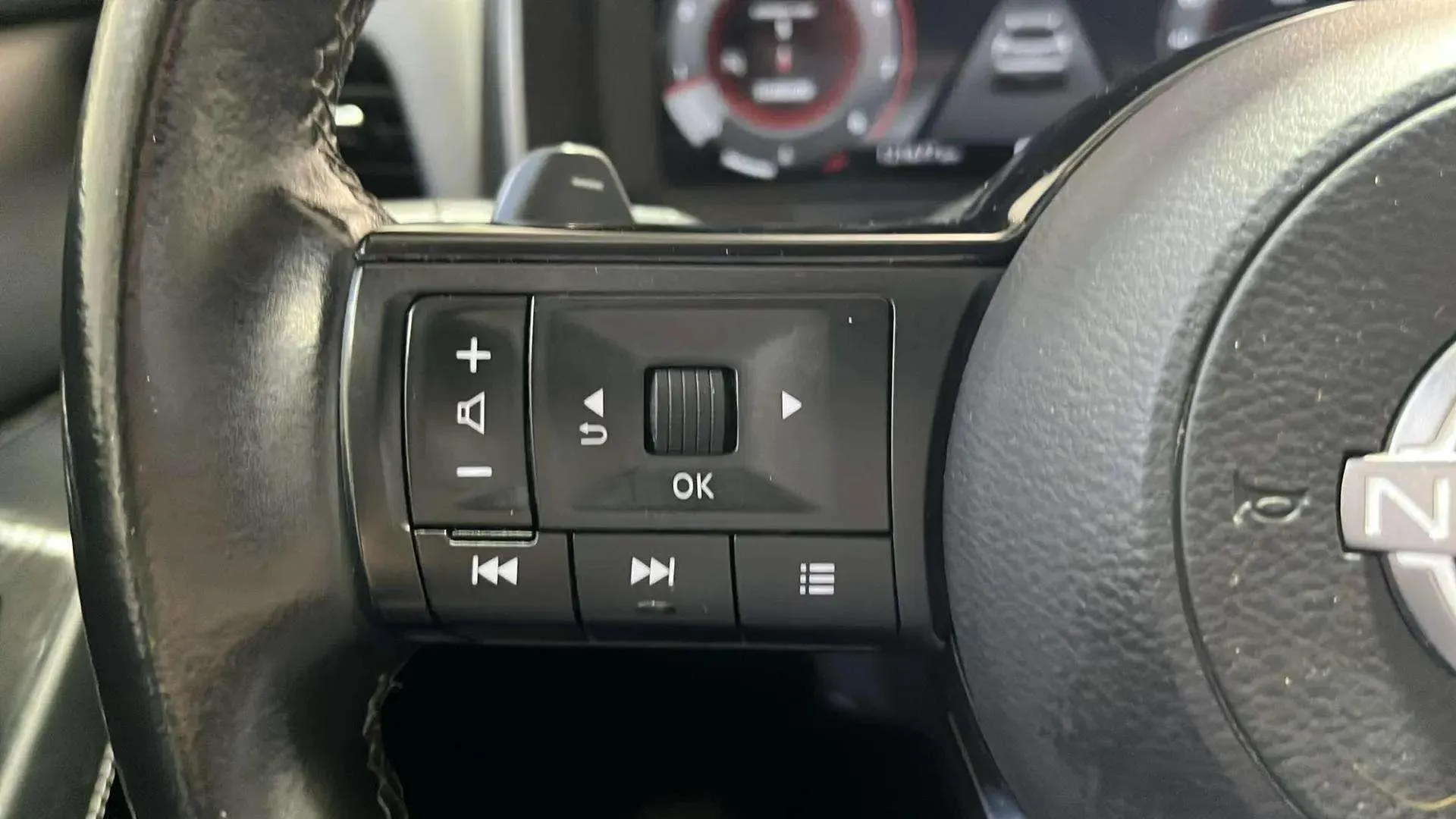 Nissan Qashqai DIG-T mHEV Xtronic 4x4 N-Connecta - foto 19