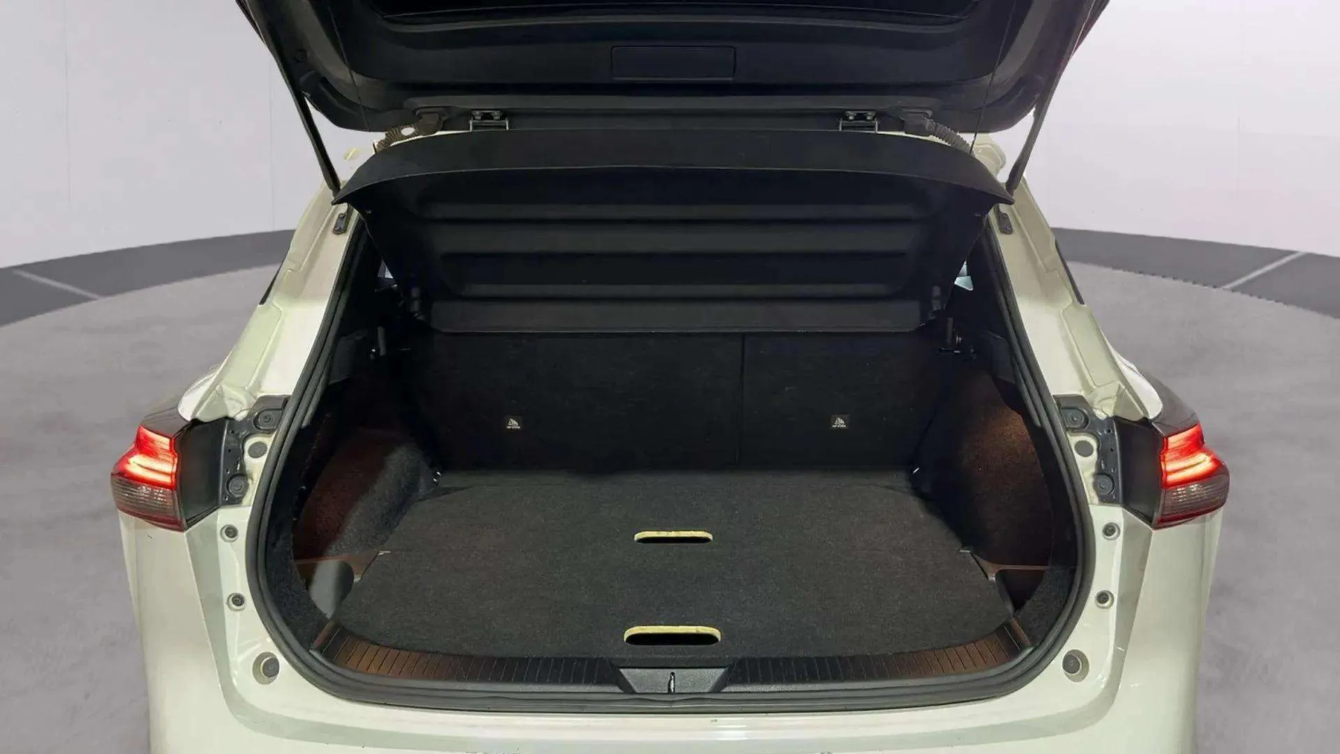 Nissan Qashqai DIG-T mHEV Xtronic 4x4 N-Connecta - foto 26