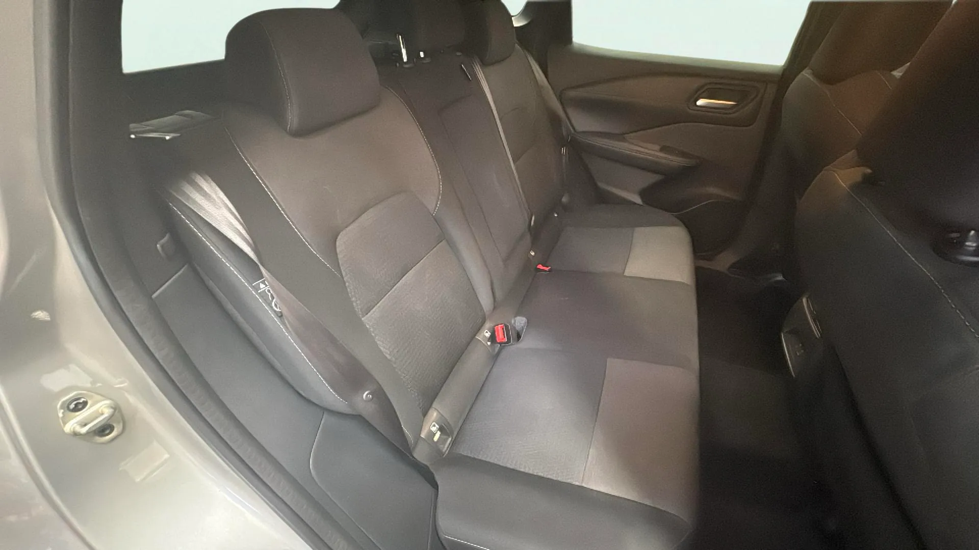 Nissan Qashqai DIG-T Xtronic N-Connecta - foto 19