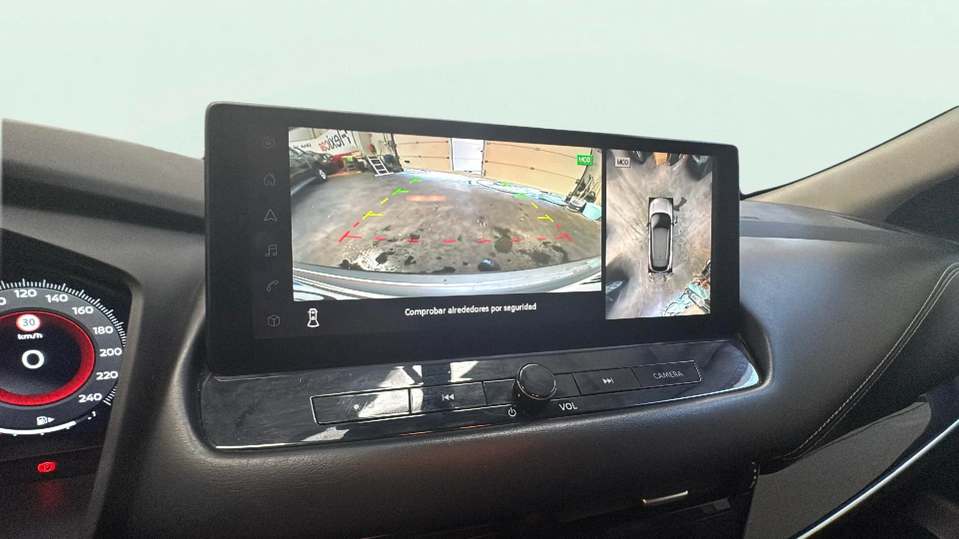 Nissan Qashqai DIG-T Xtronic N-Connecta - foto 16