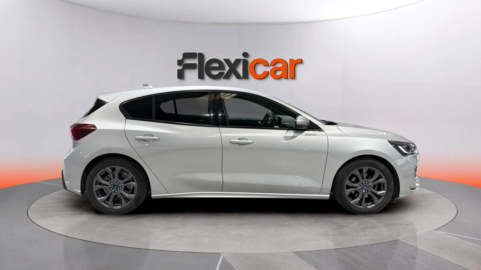 Ford Focus 1.0 EcoBoost MHEV ST-Line Style SIP SB - foto 8