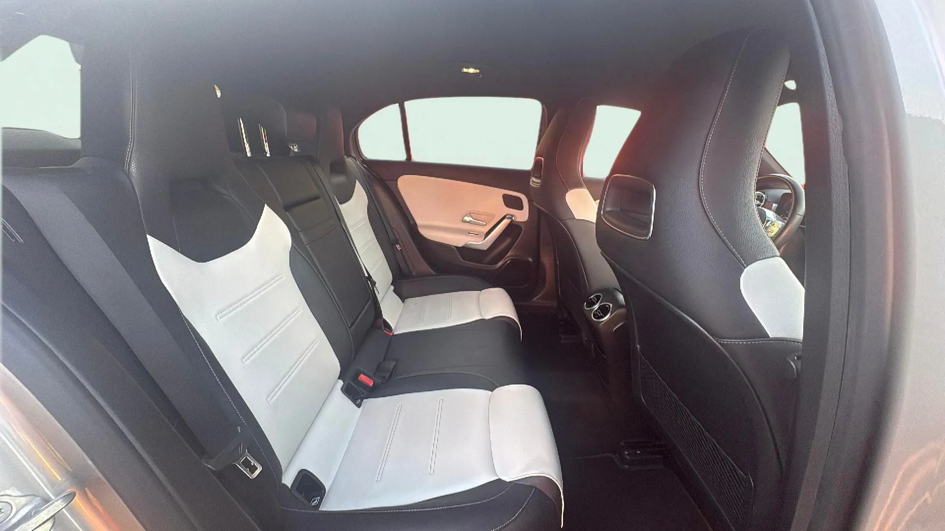 Mercedes-Benz Clase A A 200 - foto 16
