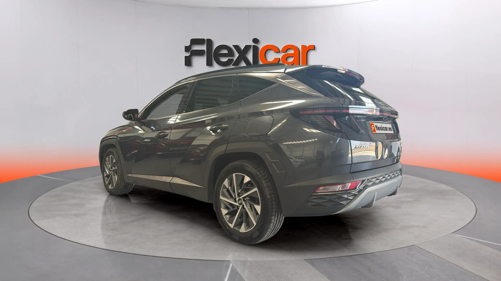 Hyundai Tucson 1.6 T-GDi 48V Tecno Sky DCT - foto 4