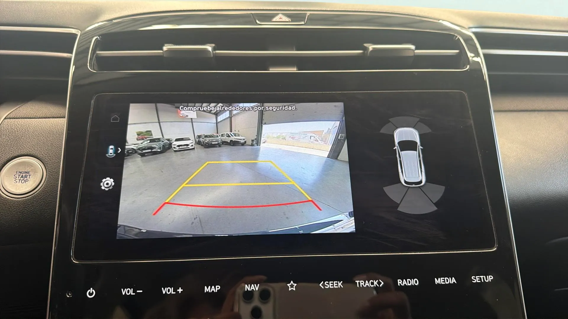 Hyundai Tucson 1.6 T-GDi 48V Tecno Sky DCT - foto 17
