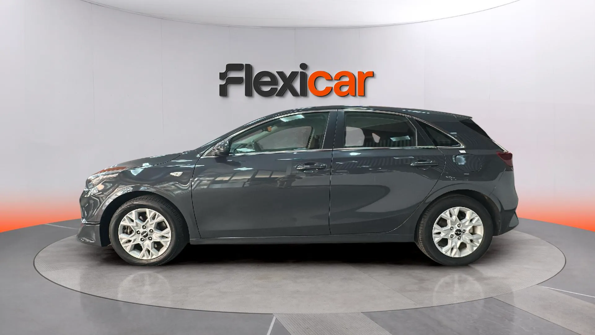 Kia Ceed 1.6 MHEV iMT Drive - foto 4