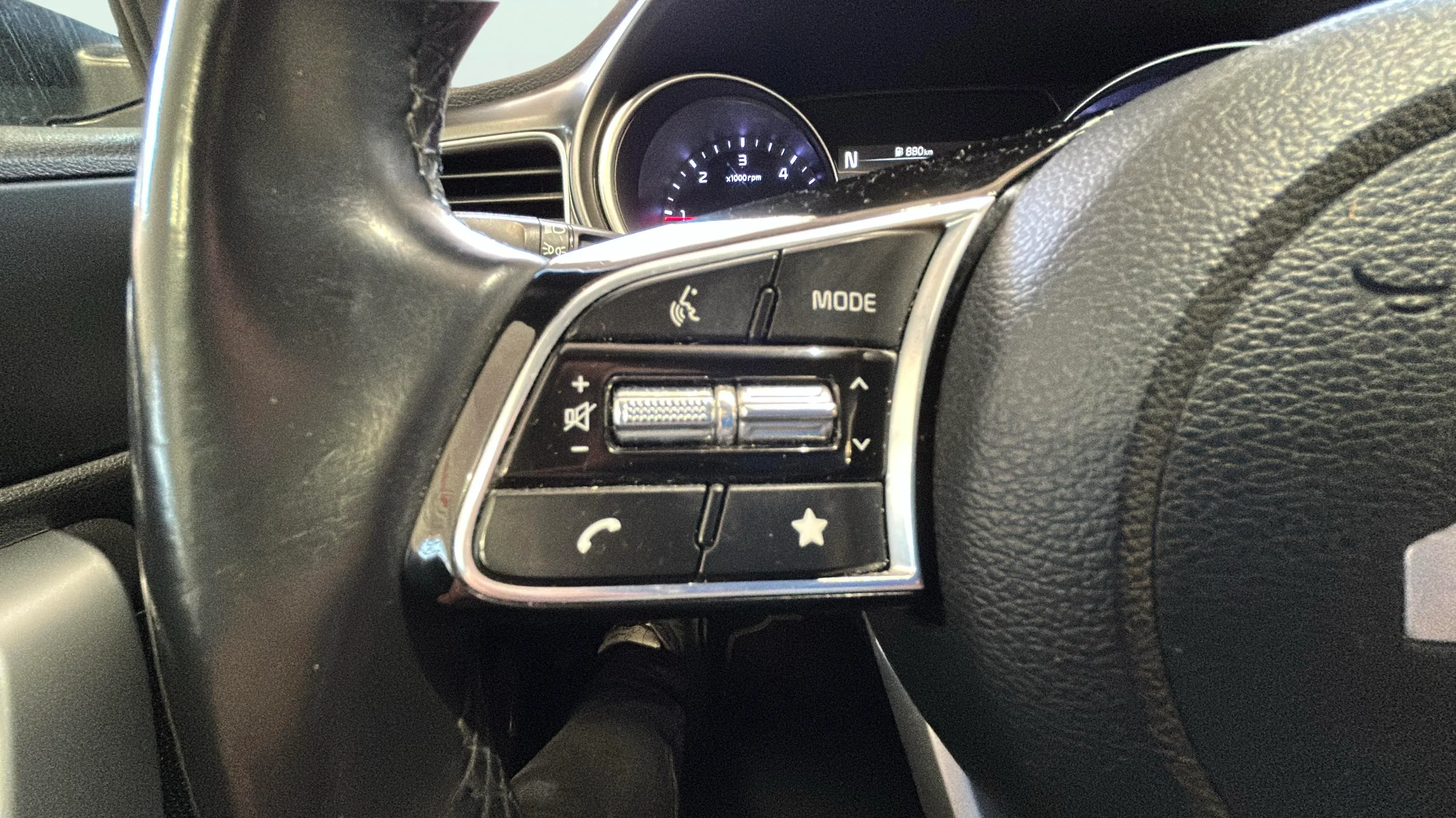 Kia Ceed 1.6 MHEV iMT Drive - foto 19