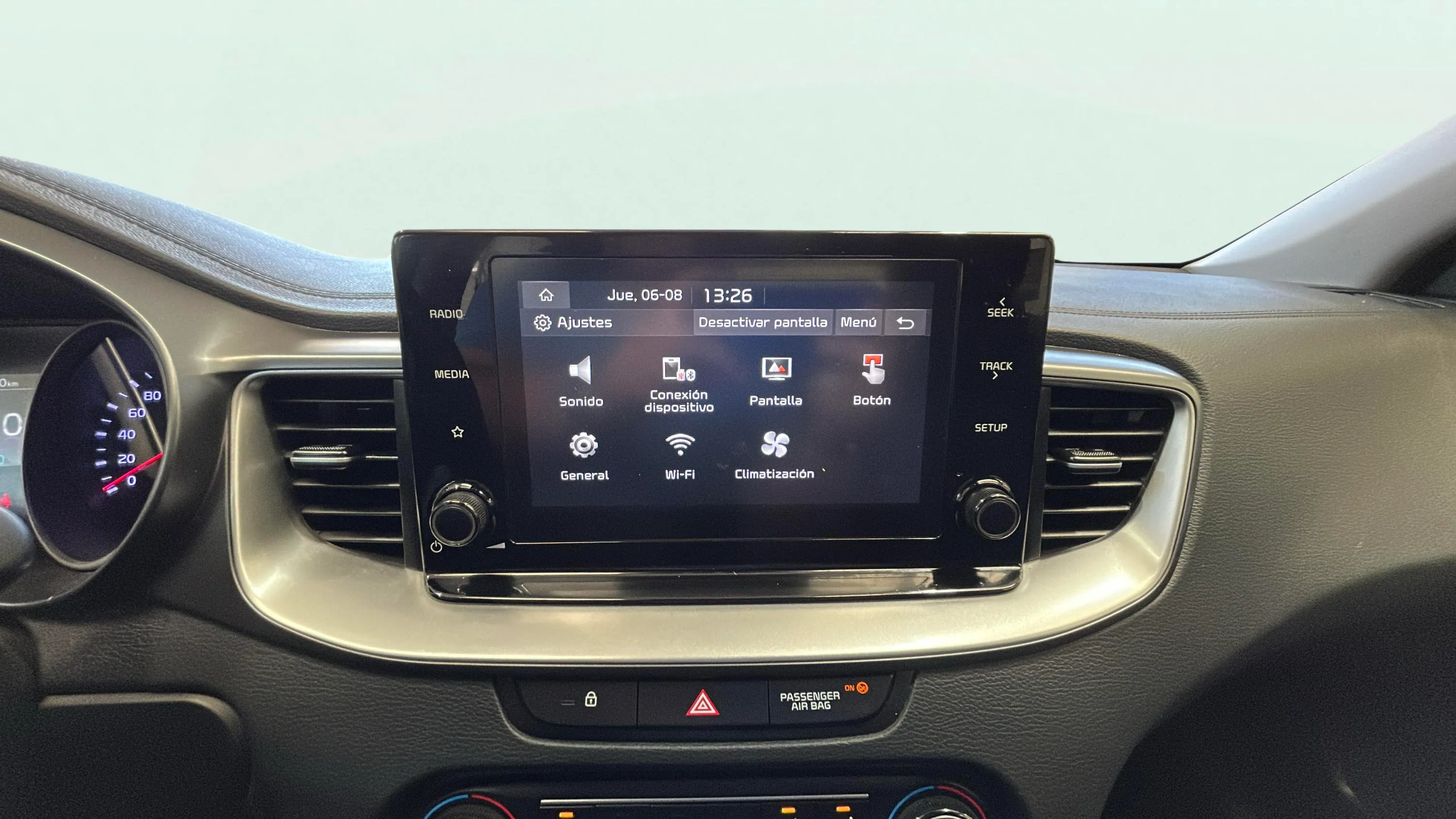 Kia Ceed 1.6 MHEV iMT Drive - foto 25