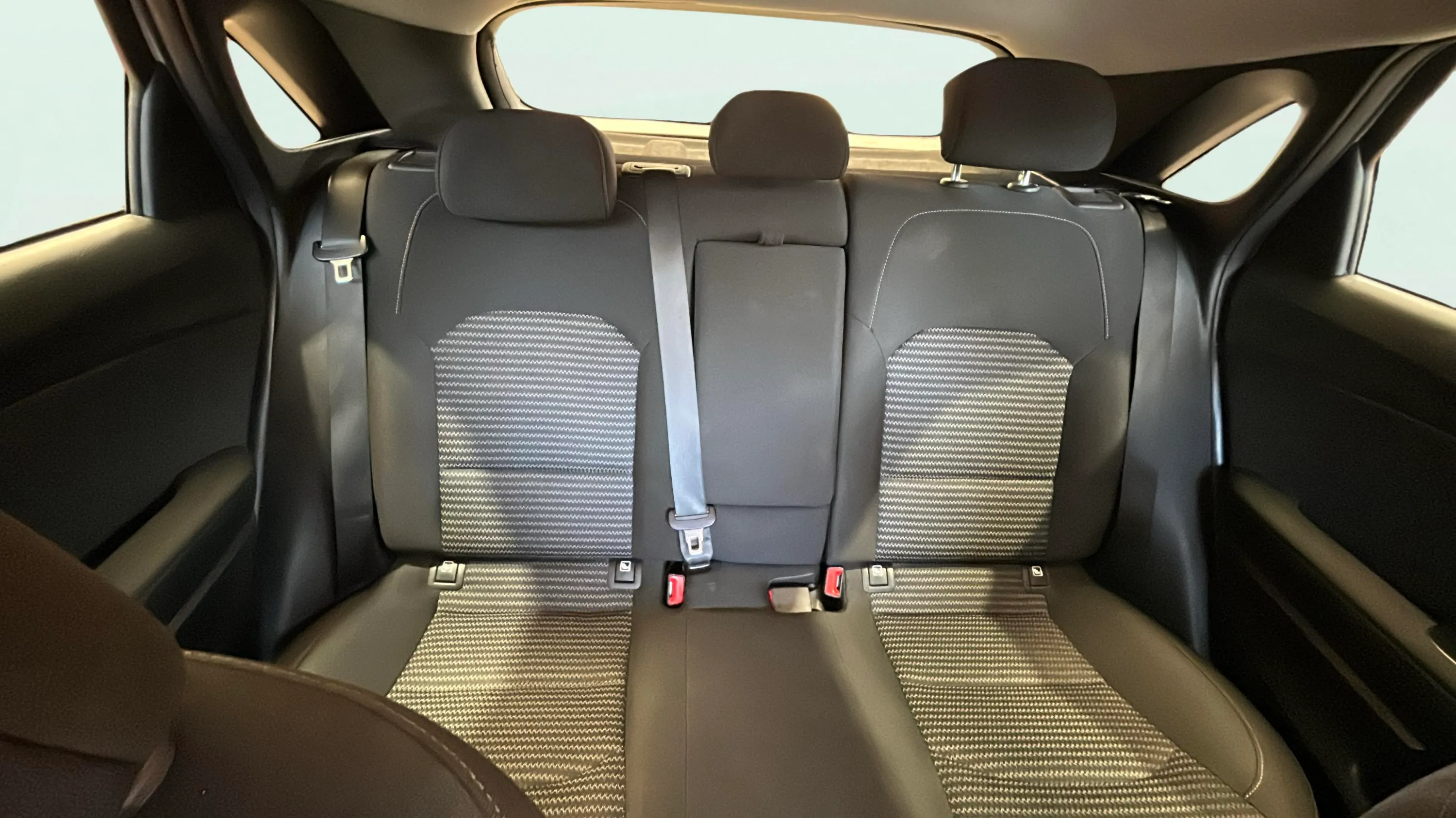 Kia Ceed 1.6 MHEV iMT Drive - foto 15