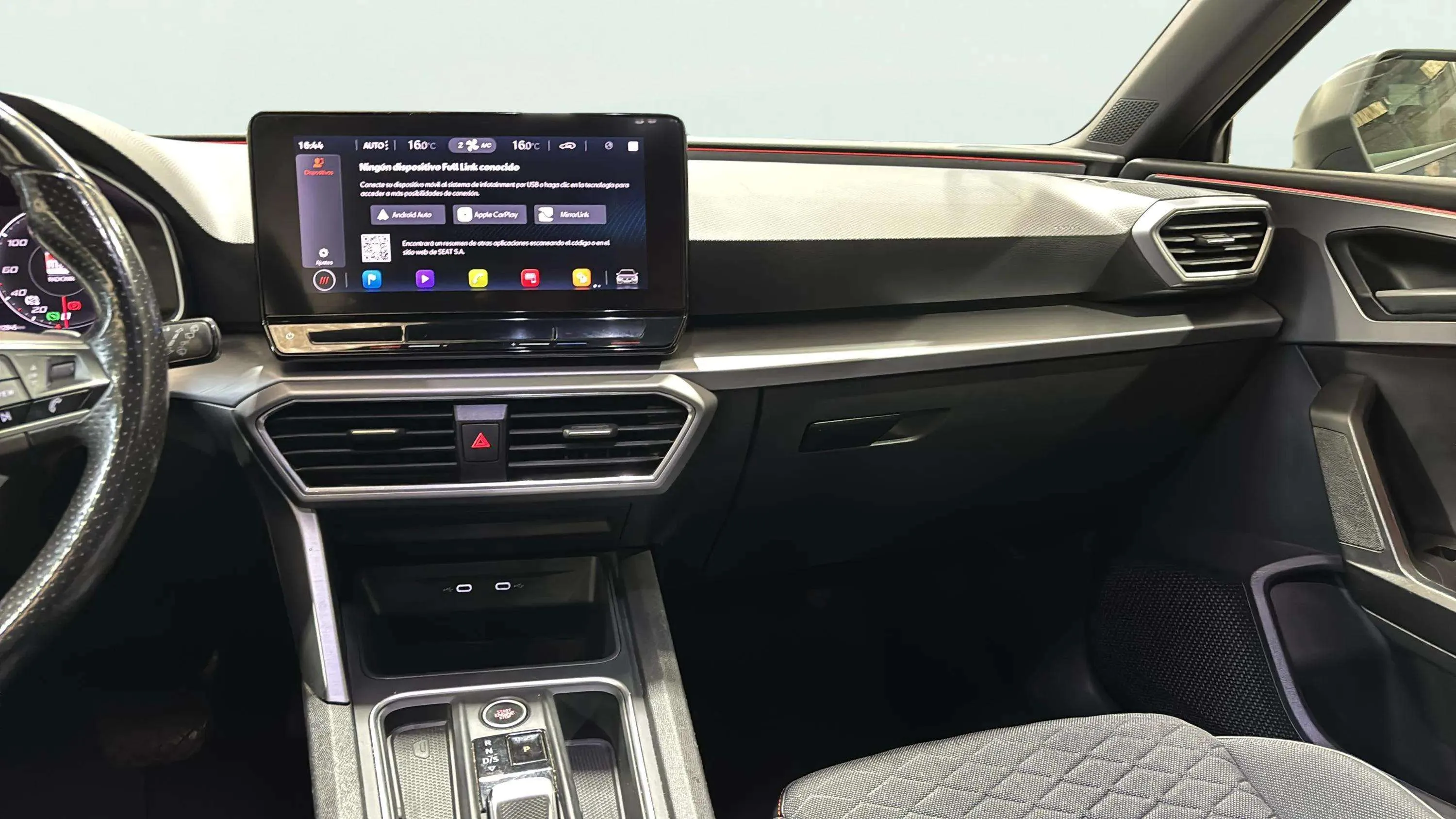 SEAT León SP 1.5 eTSI DSG FR - foto 14