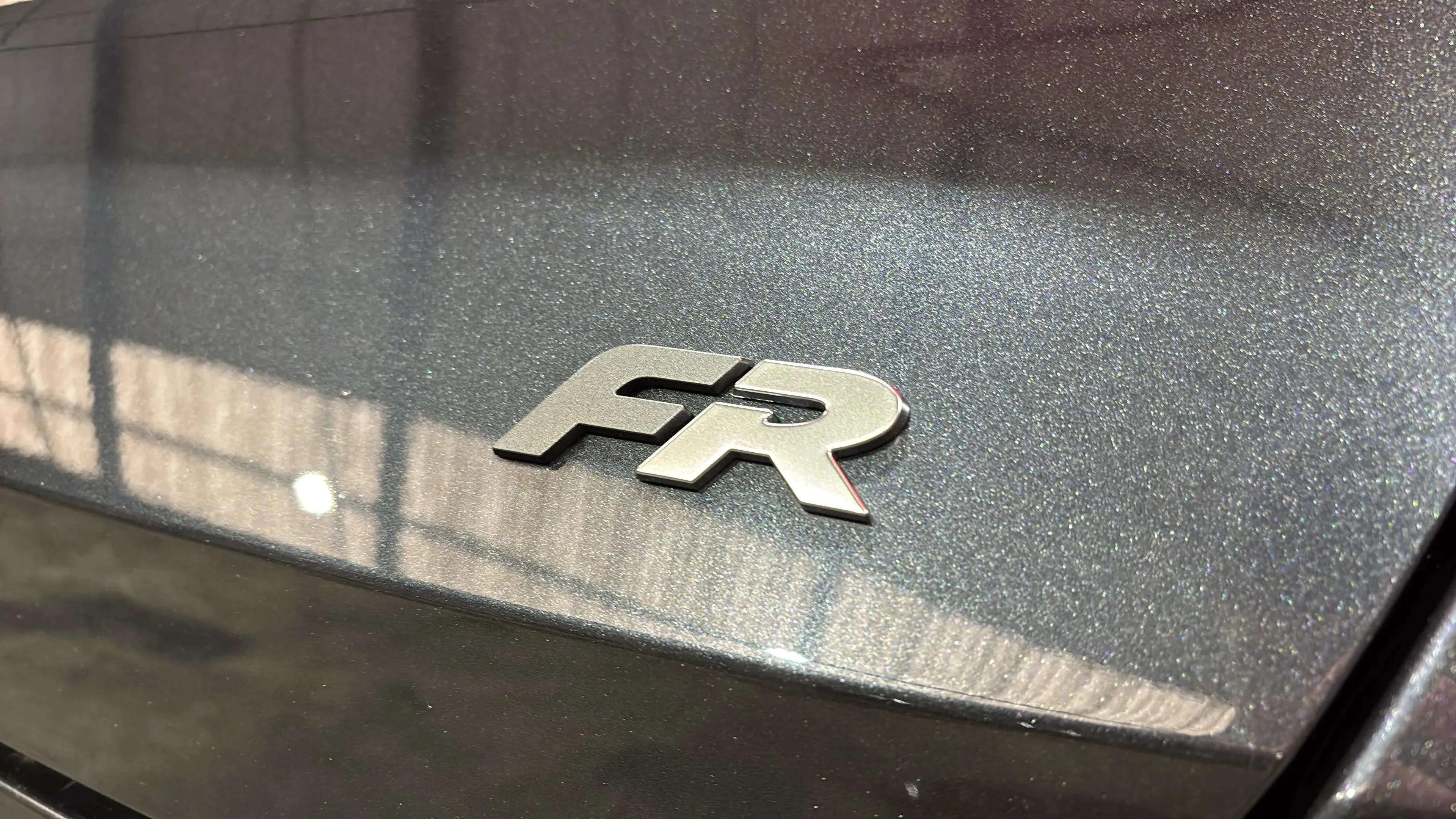 SEAT León SP 1.5 eTSI DSG FR - foto 21