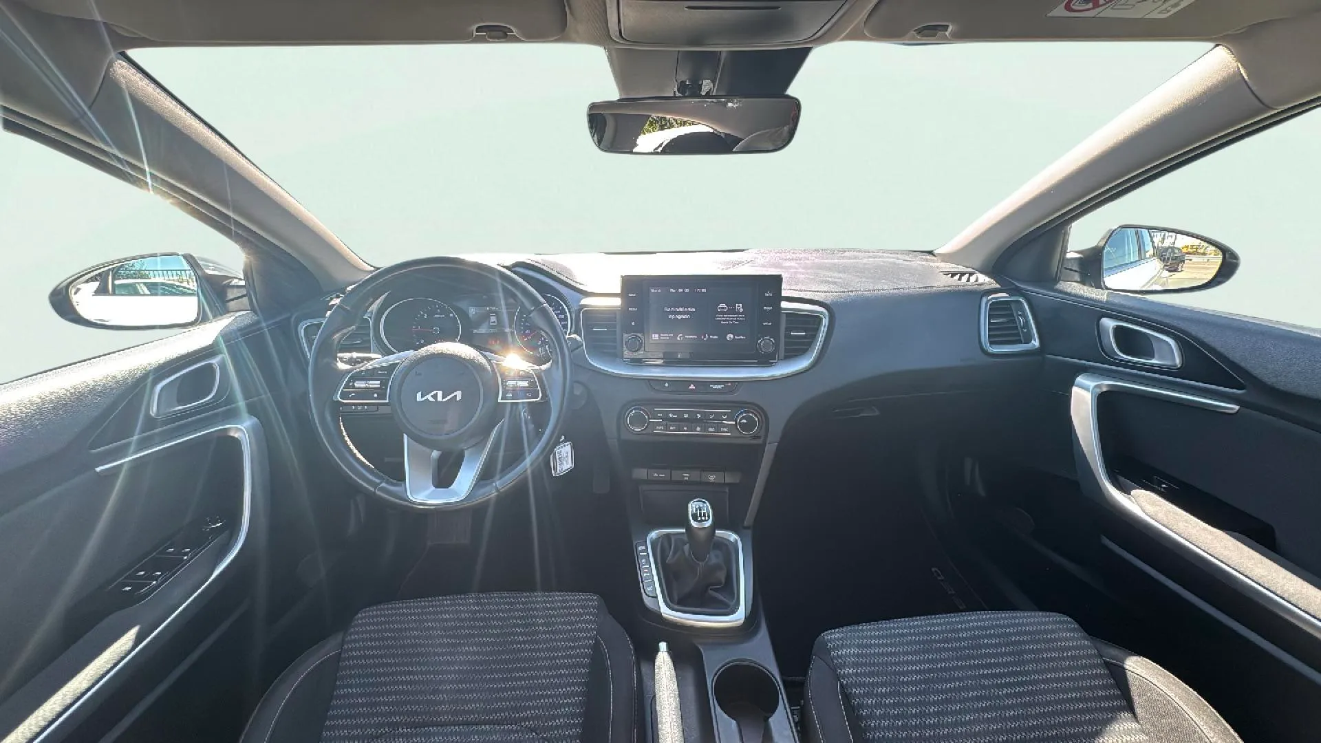 Kia Ceed 1.6 MHEV iMT Drive - foto 13