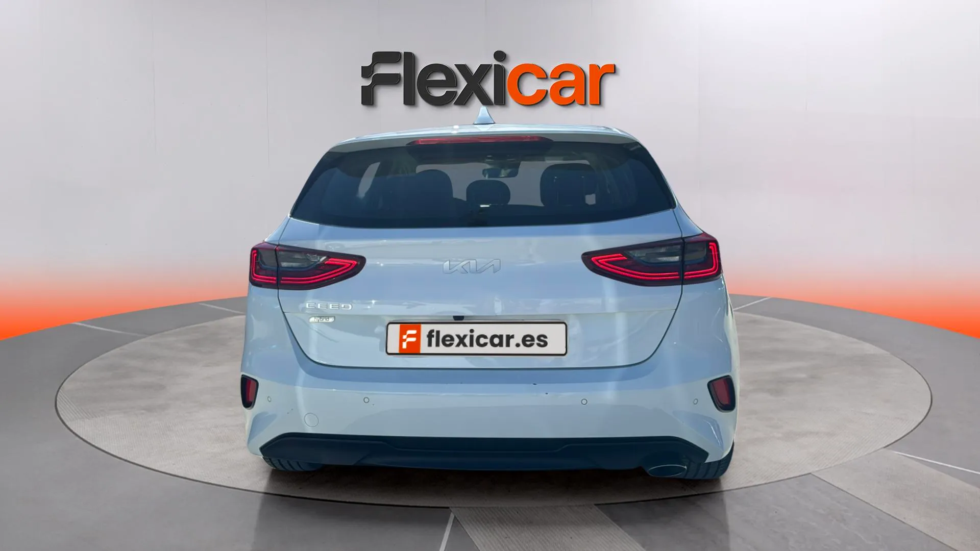 Kia Ceed 1.6 MHEV iMT Drive - foto 4