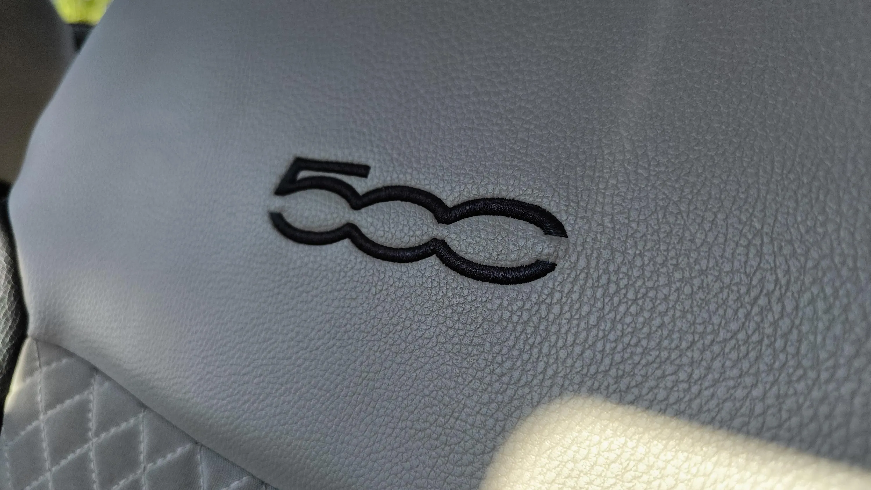 Fiat 500 Dolcevita 1.0 Hybrid - foto 22